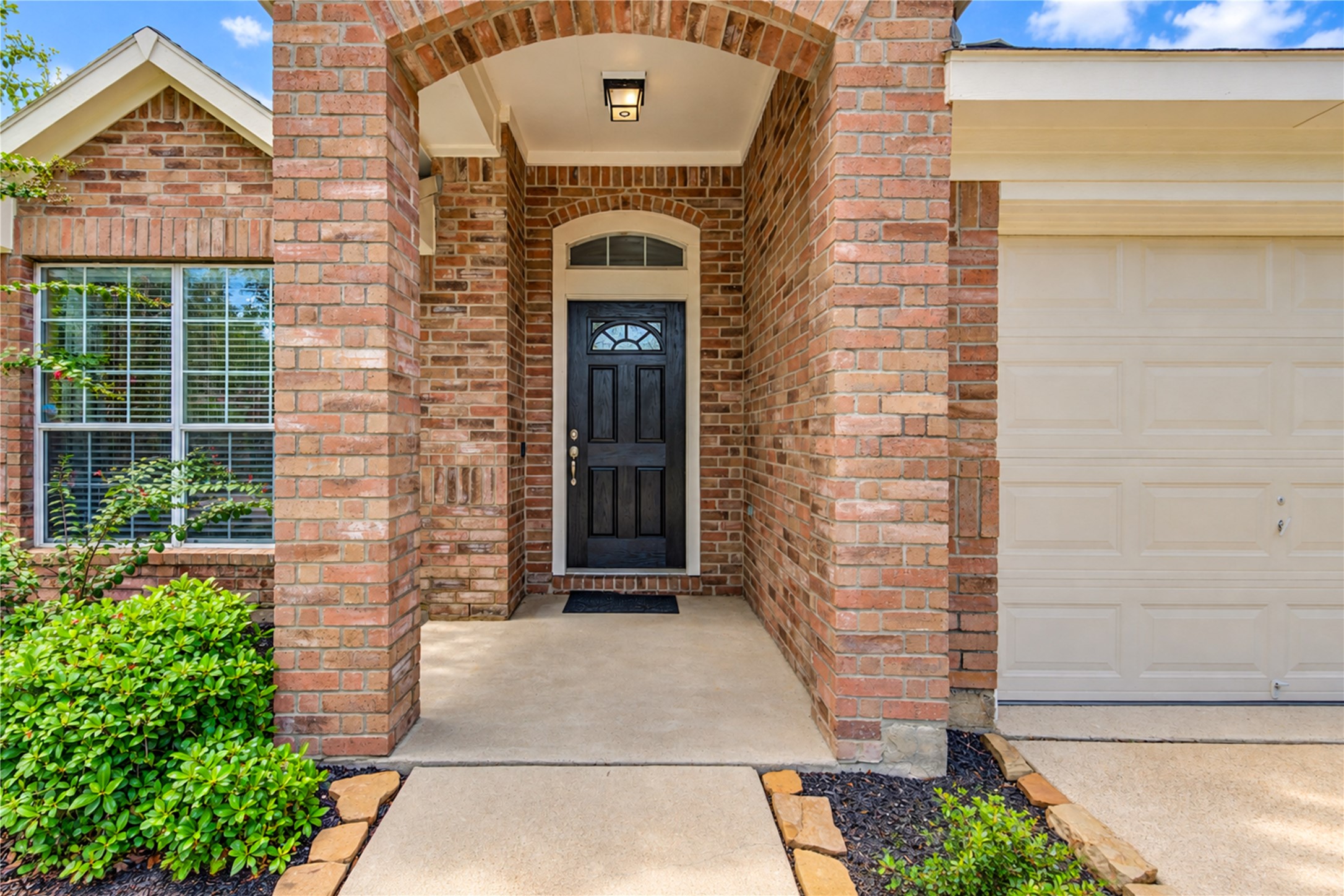 23218 Prairie Lily Lane Property Photo 5