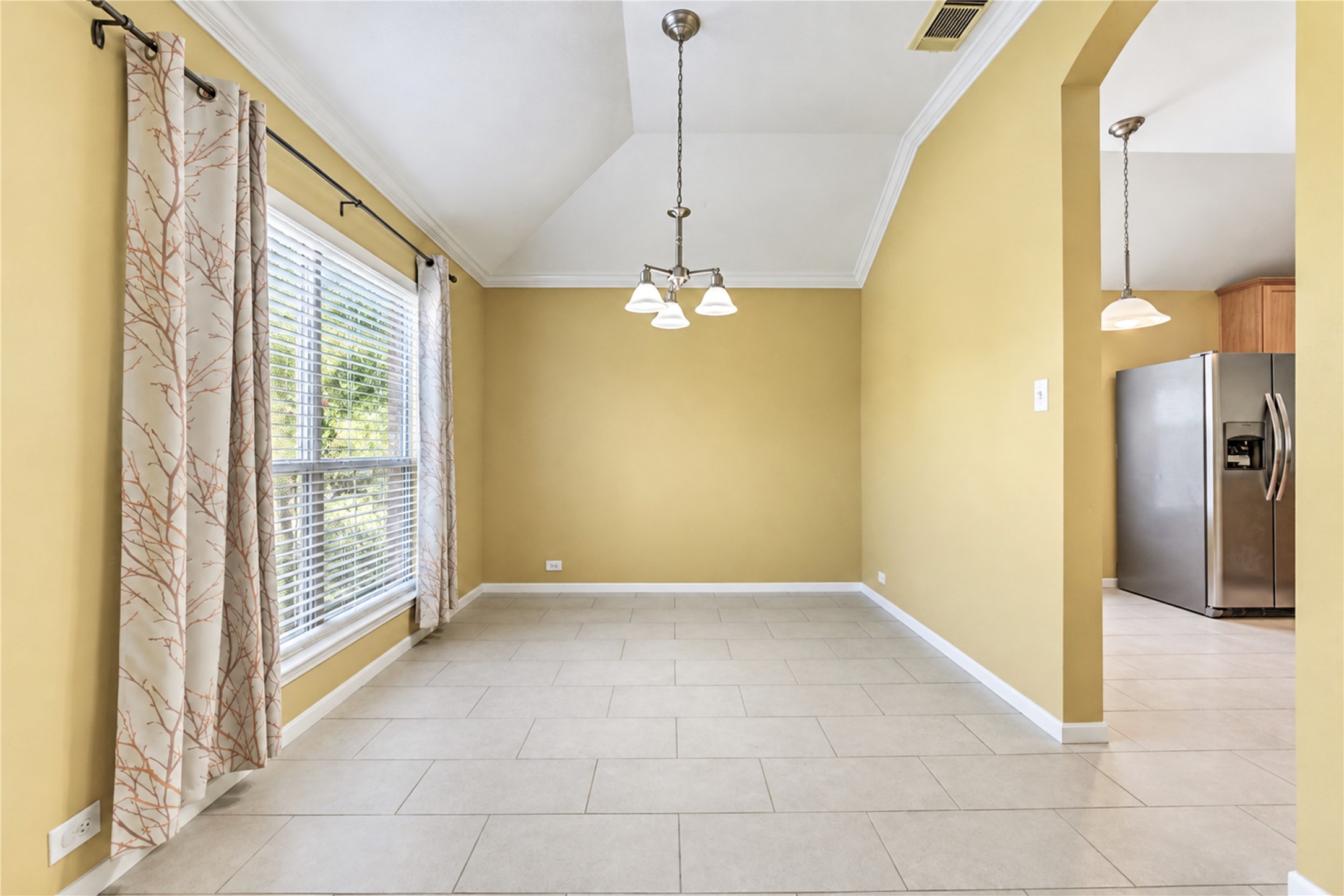 23218 Prairie Lily Lane Property Photo 9