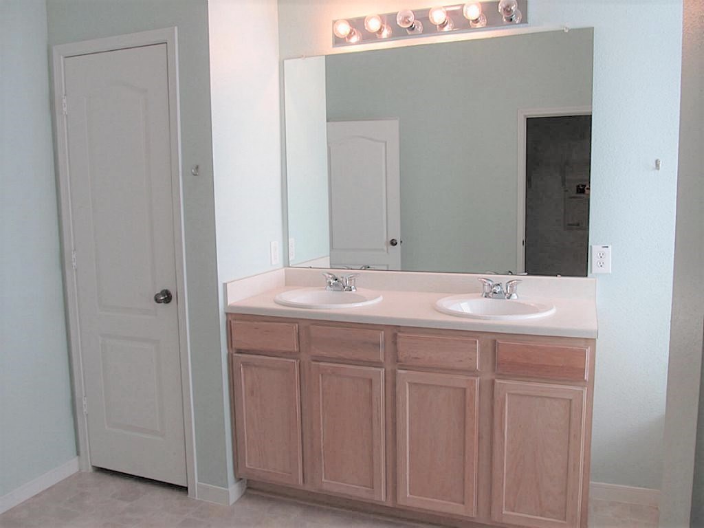 23218 Prairie Lily Lane Property Photo 12