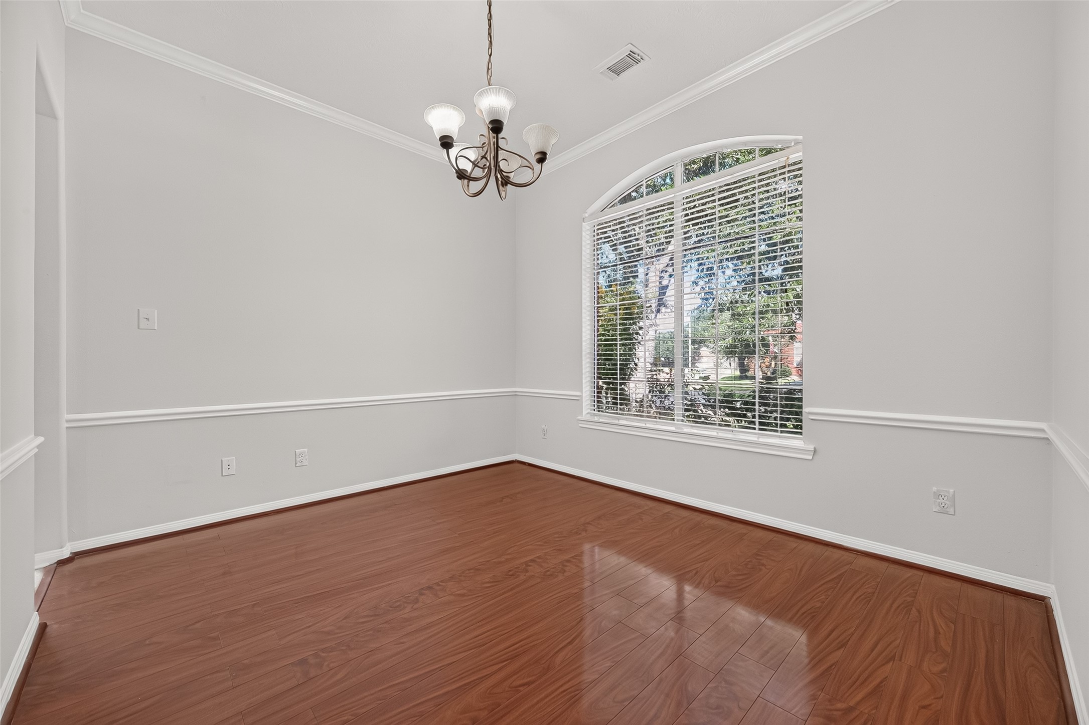 10802 Warner Hollow Court Property Photo 7
