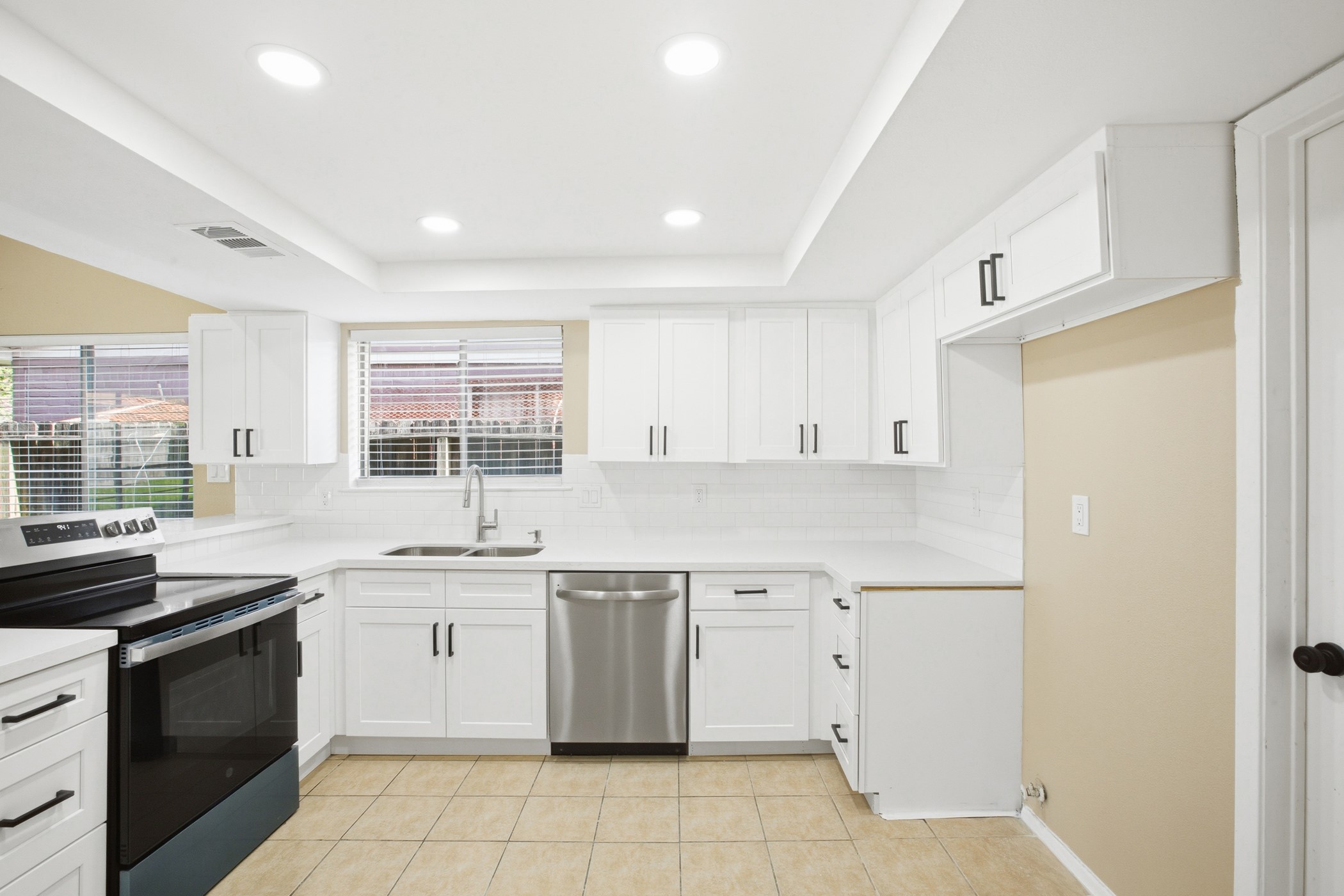 10506 Stockman Lane Property Photo 9