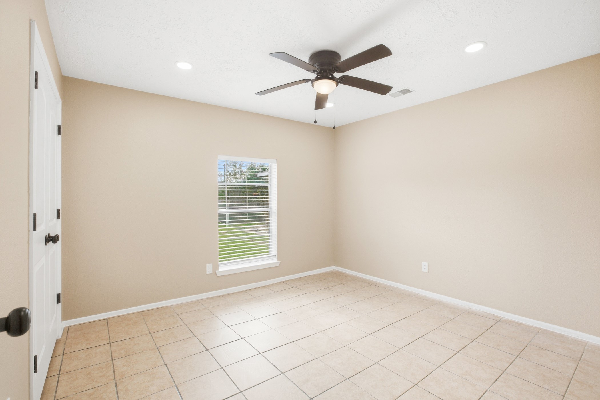 10506 Stockman Lane Property Photo 18