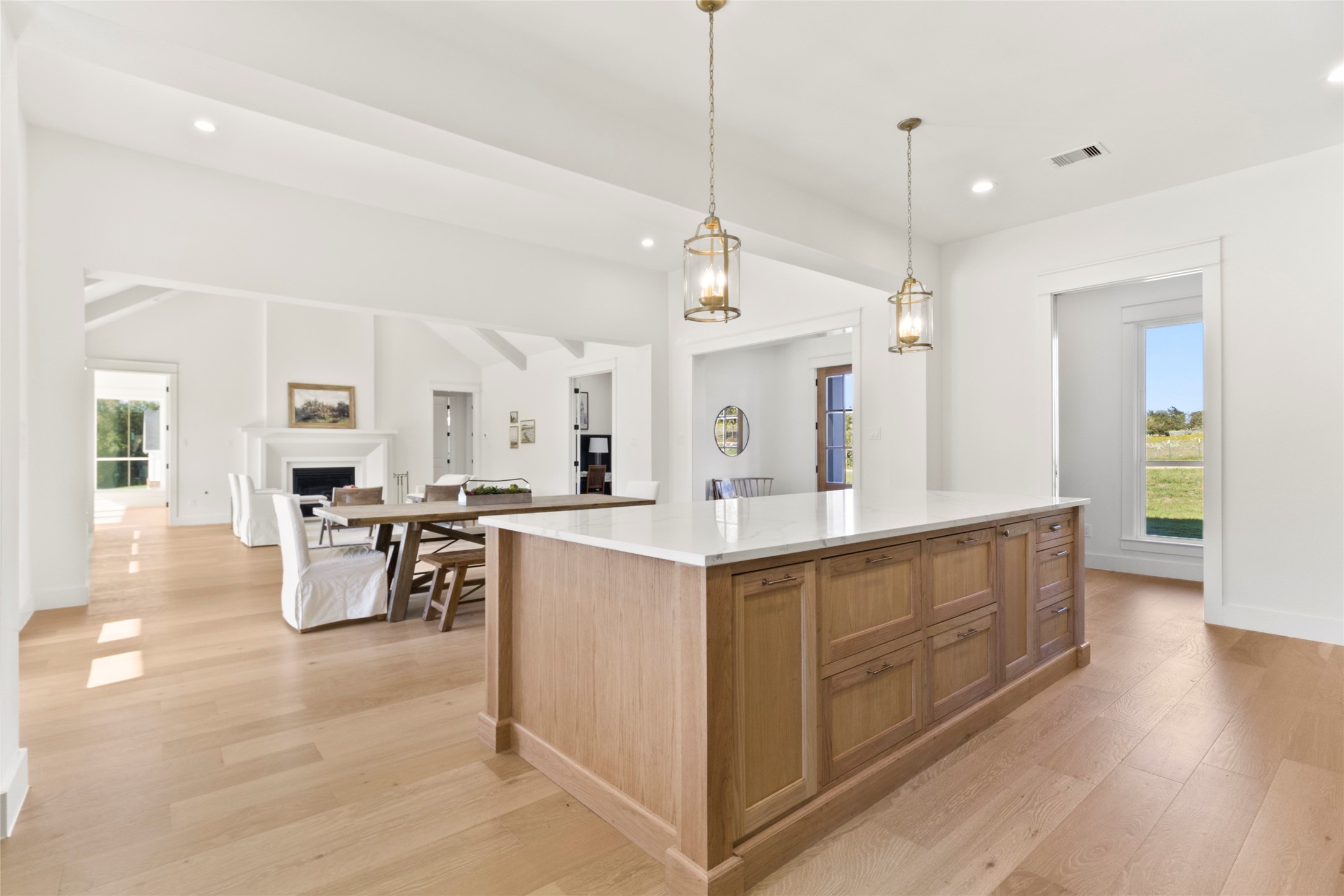 9221 Loop Road Property Photo 8