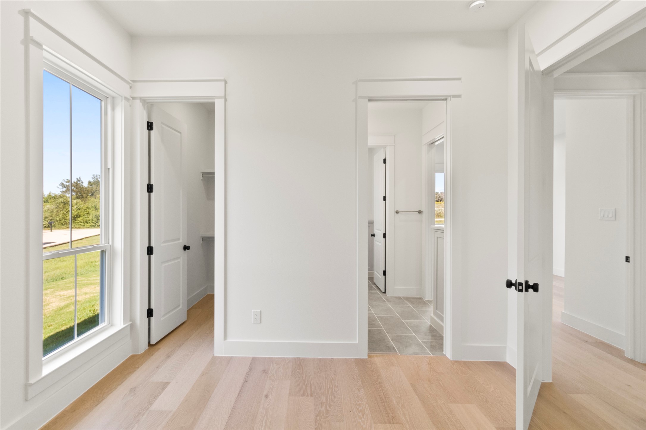 9221 Loop Road Property Photo 32