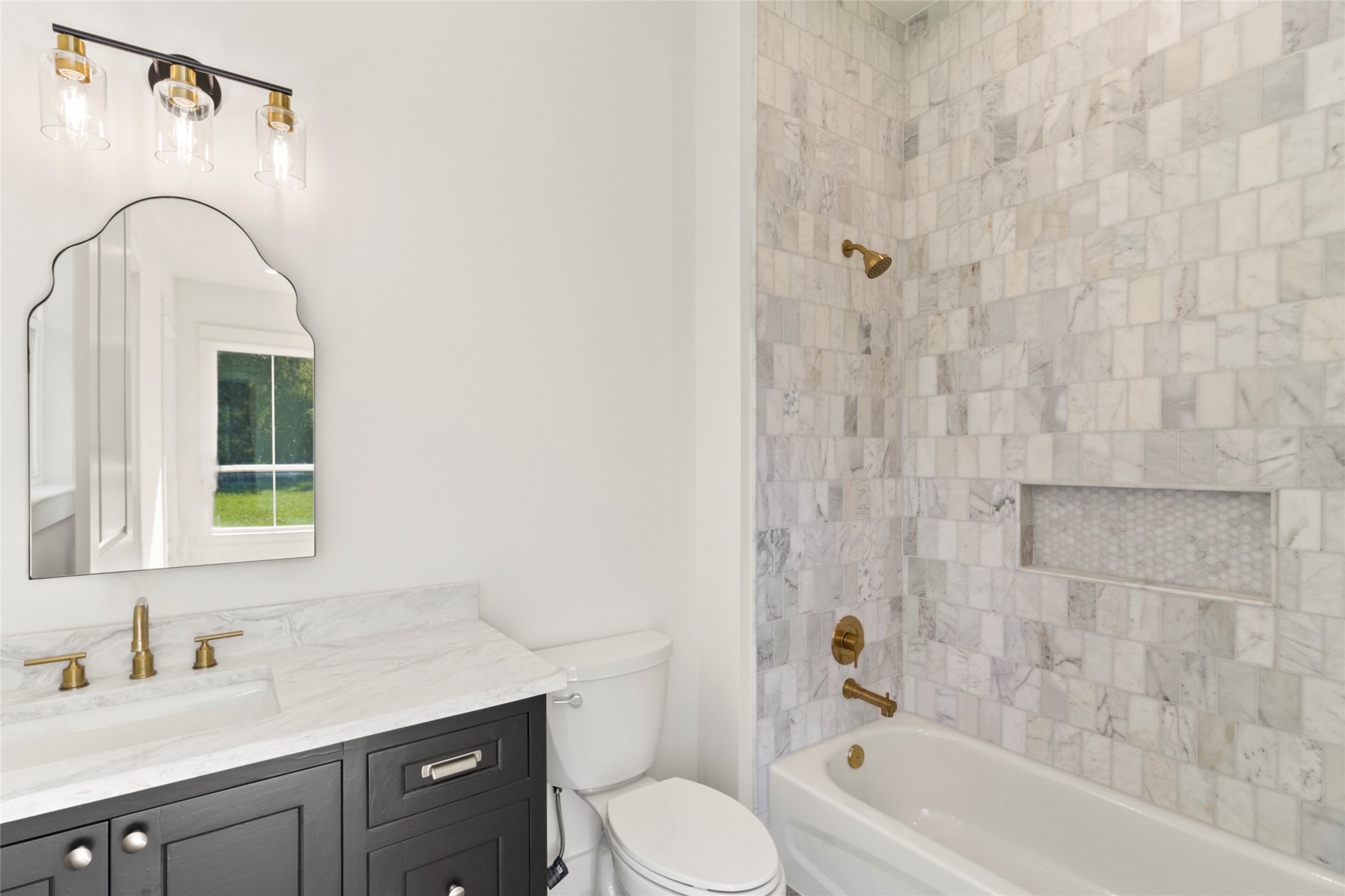 9221 Loop Road Property Photo 39