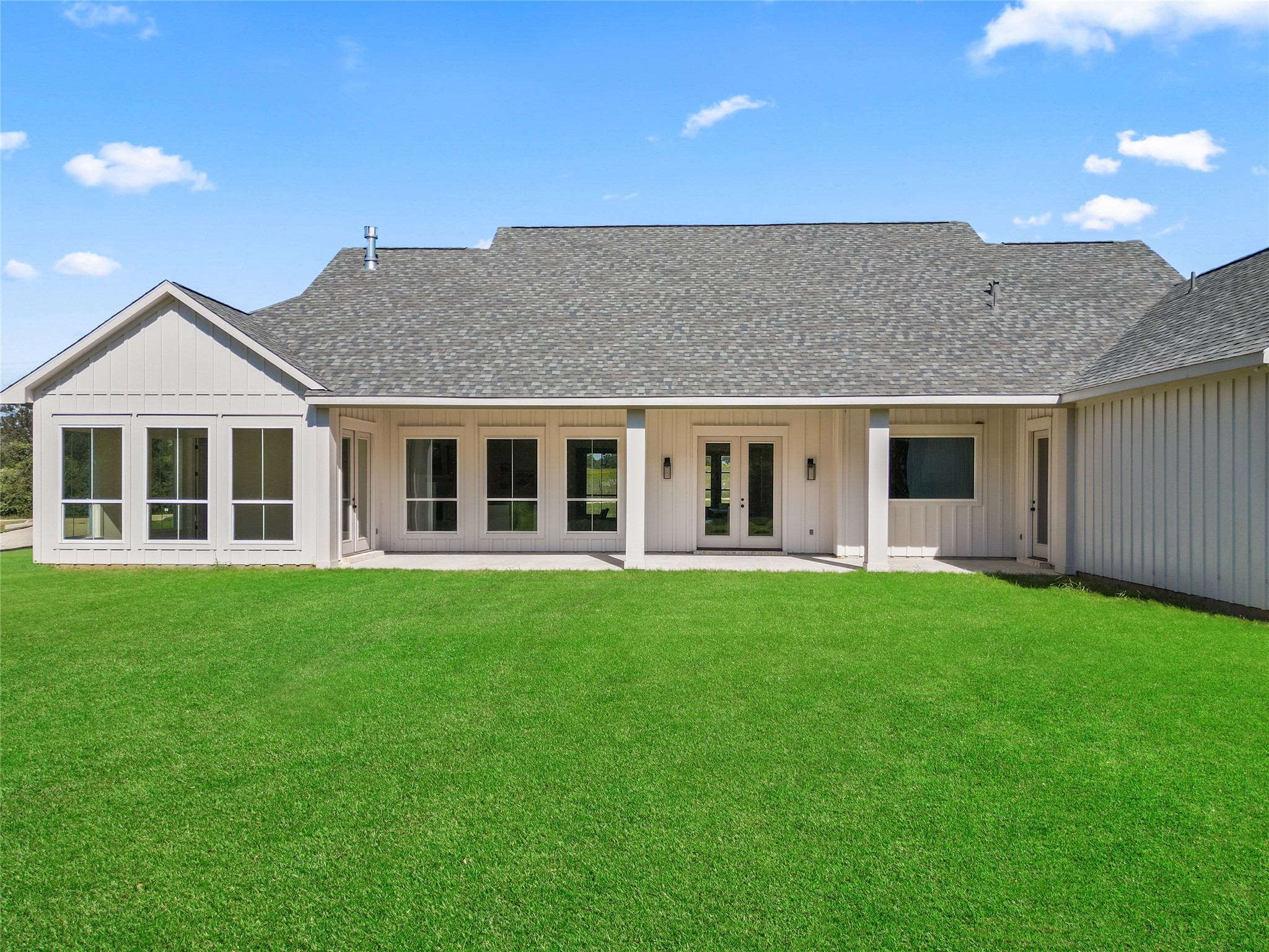 9221 Loop Road Property Photo 44