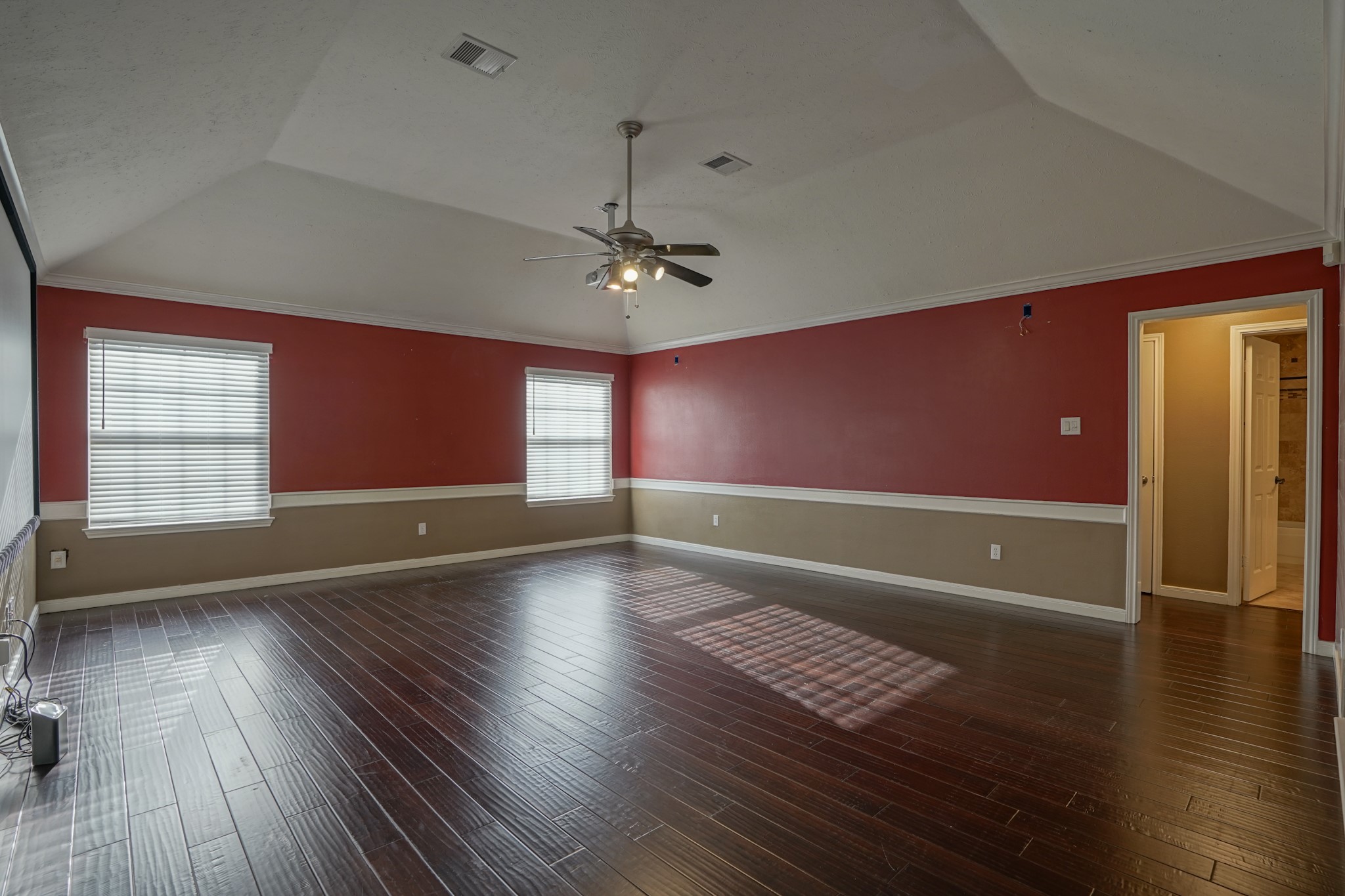 2108 Lakeway Drive Property Photo 37