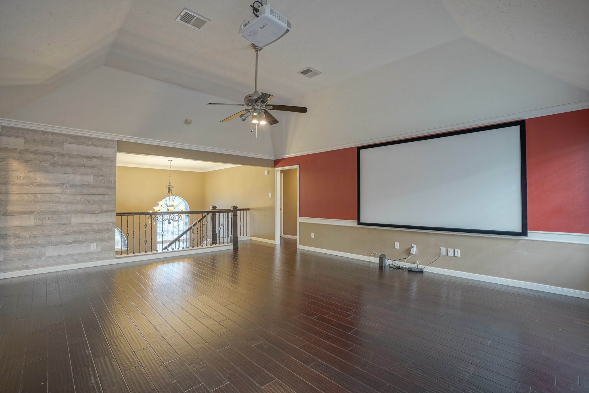 2108 Lakeway Drive Property Photo 38