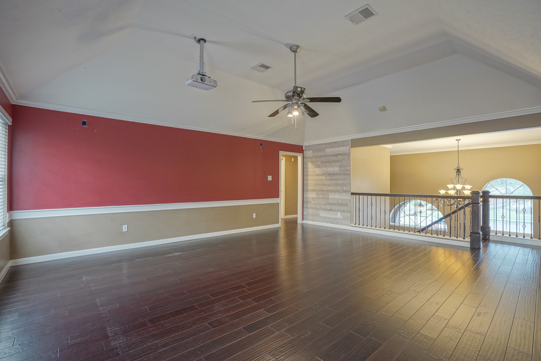 2108 Lakeway Drive Property Photo 39