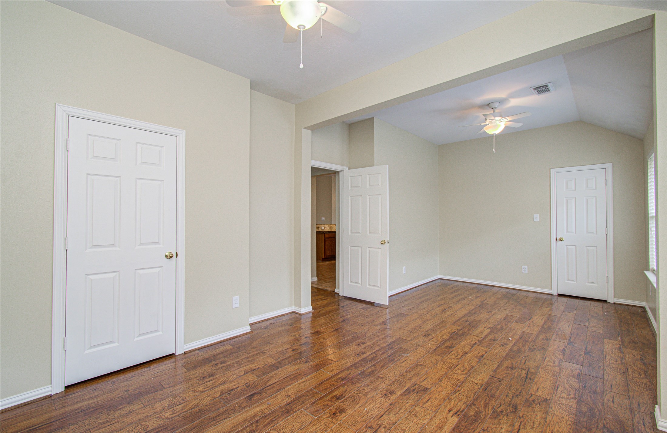 18223 Heathridge Lane Property Photo 15