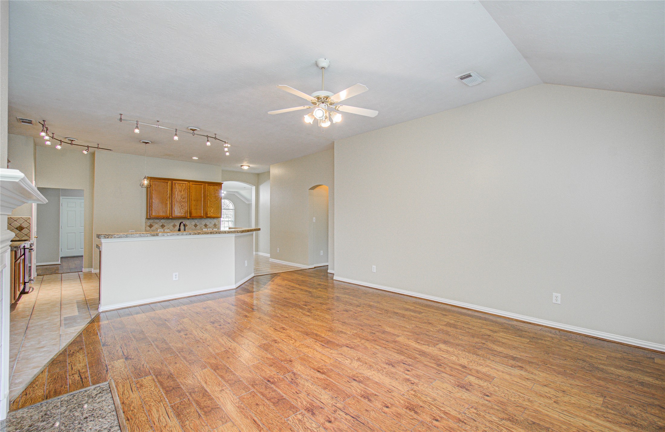 18223 Heathridge Lane Property Photo 32