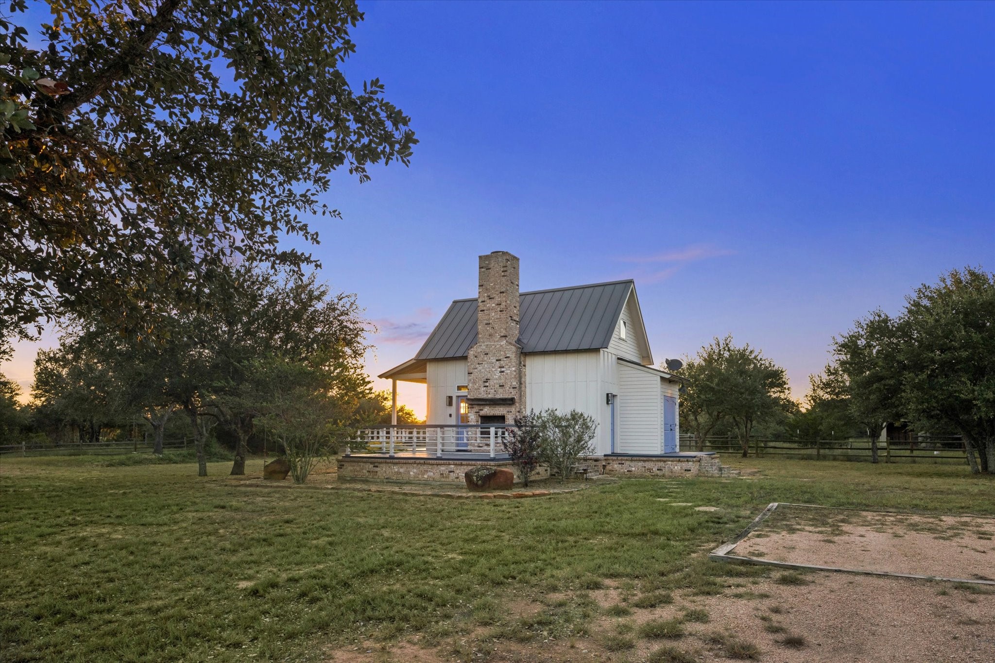 3214 Schoenst Road Property Photo 2