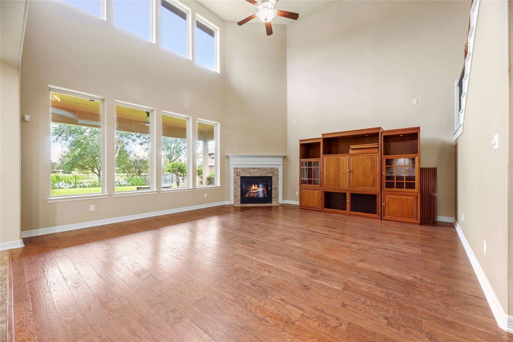 6915 Mountain Creek Lane Property Photo 16