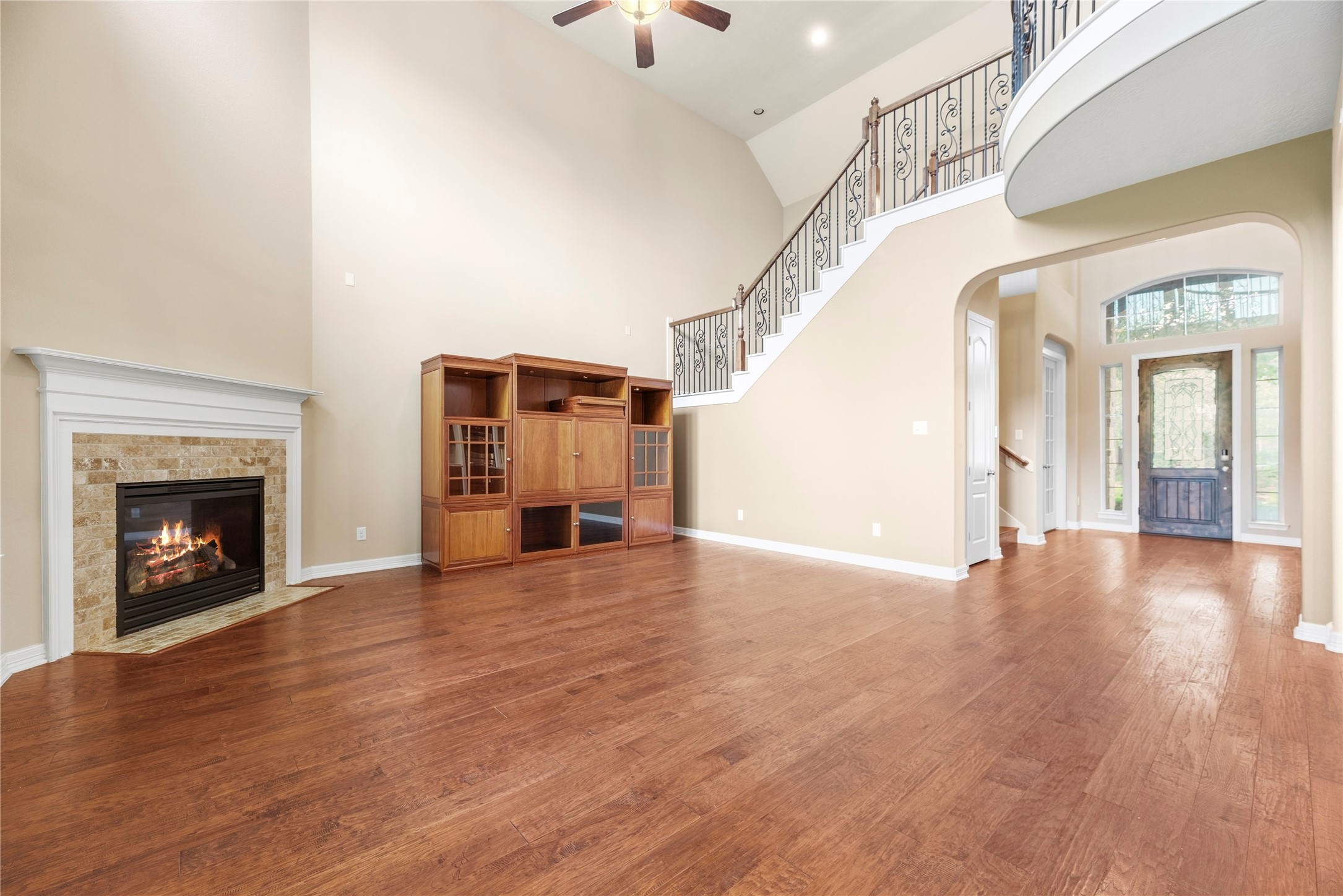6915 Mountain Creek Lane Property Photo 17