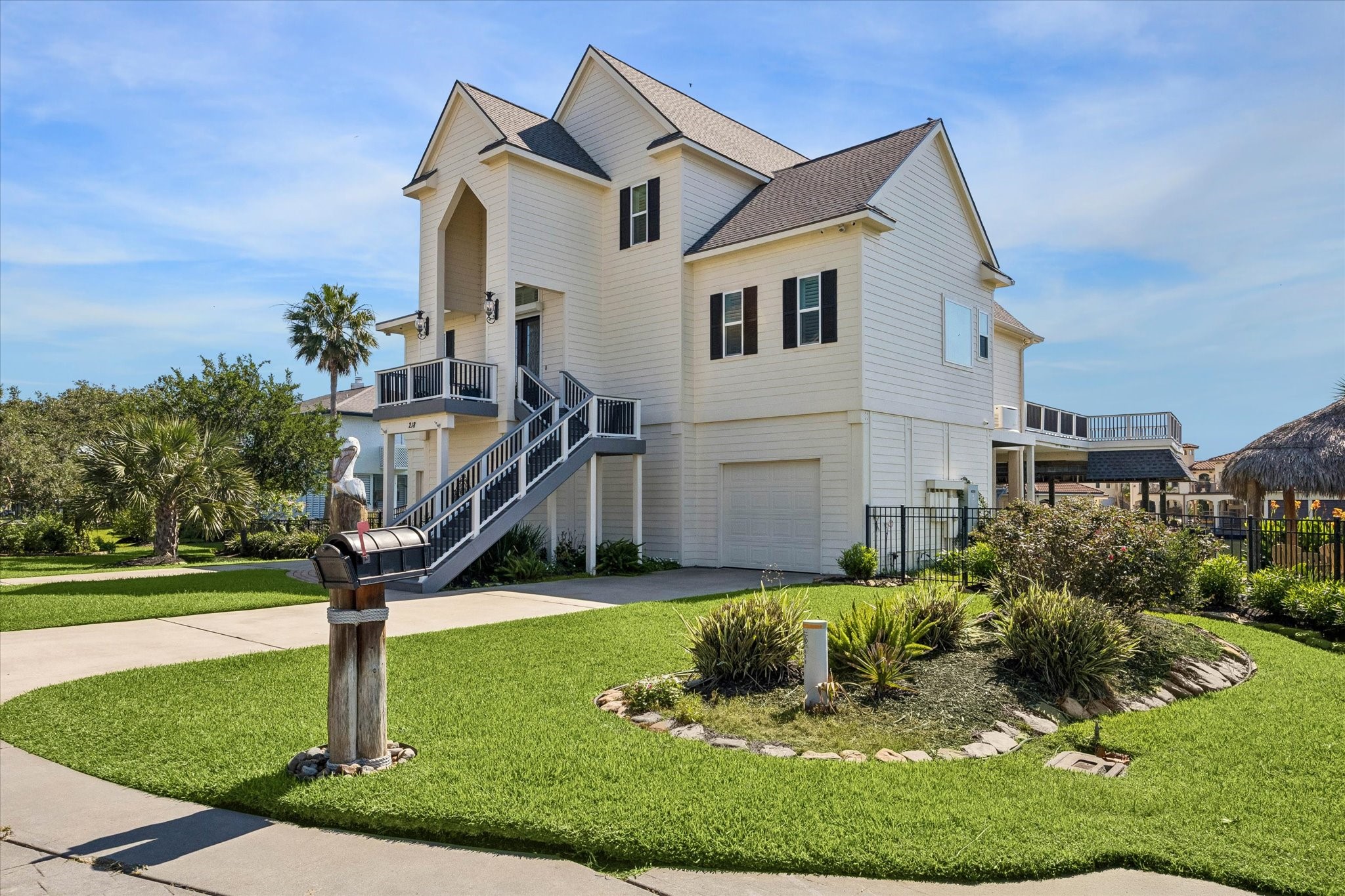 218 Catamaran Drive Property Photo 2