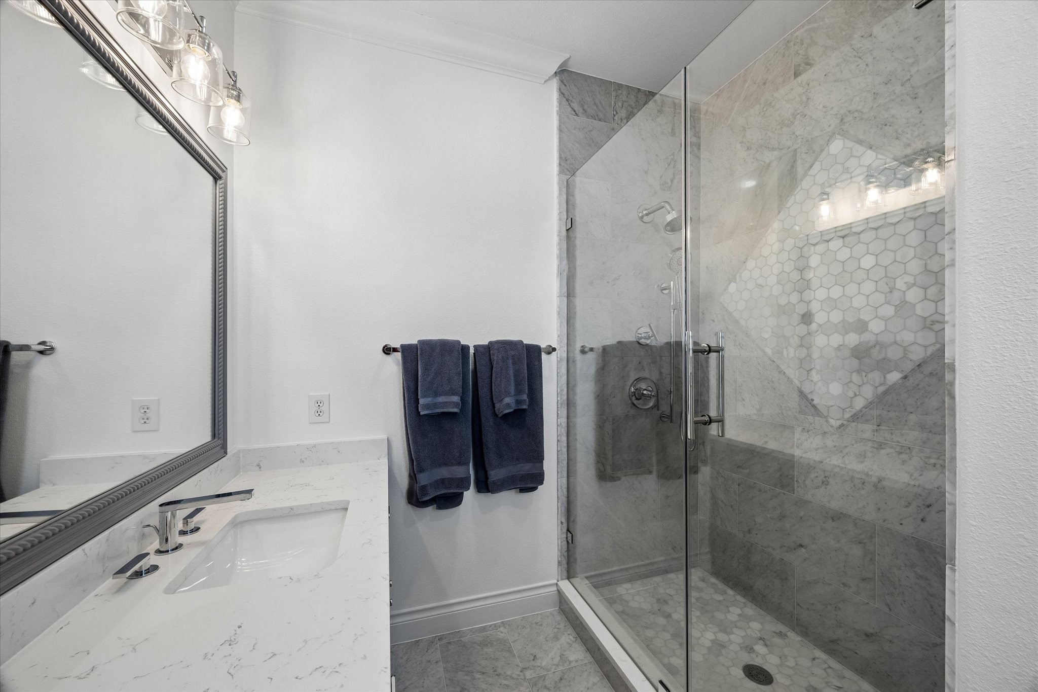 218 Catamaran Drive Property Photo 17