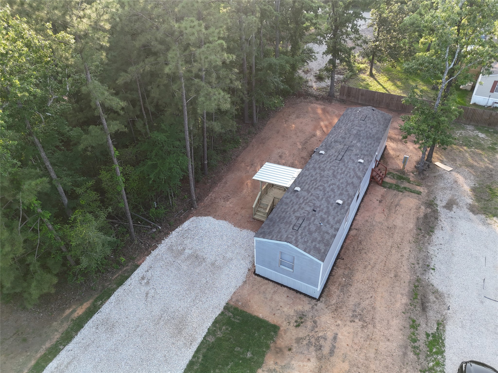 715 Windwood Drive Property Photo 4