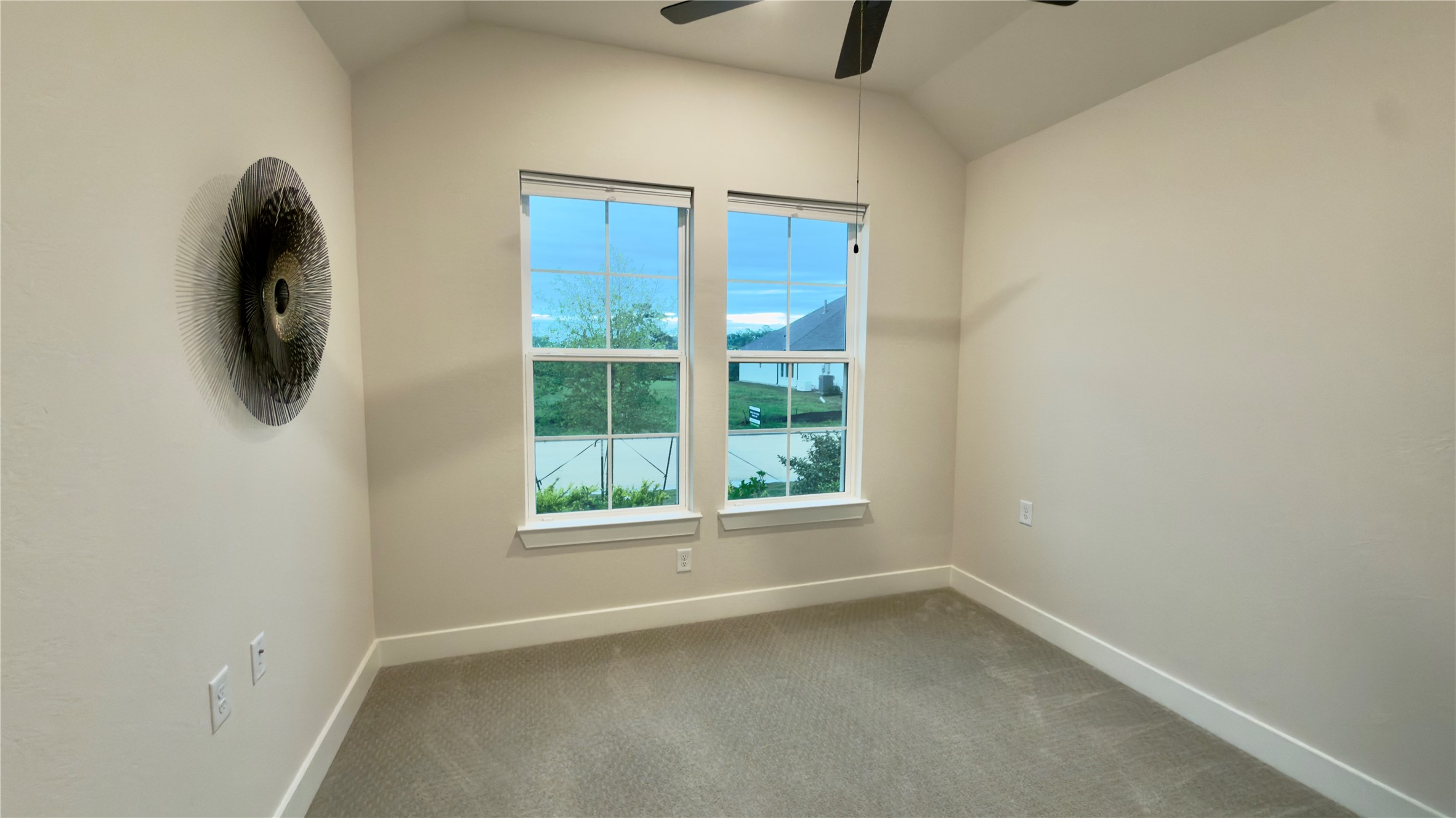10119 Lehman Drive Property Photo 14