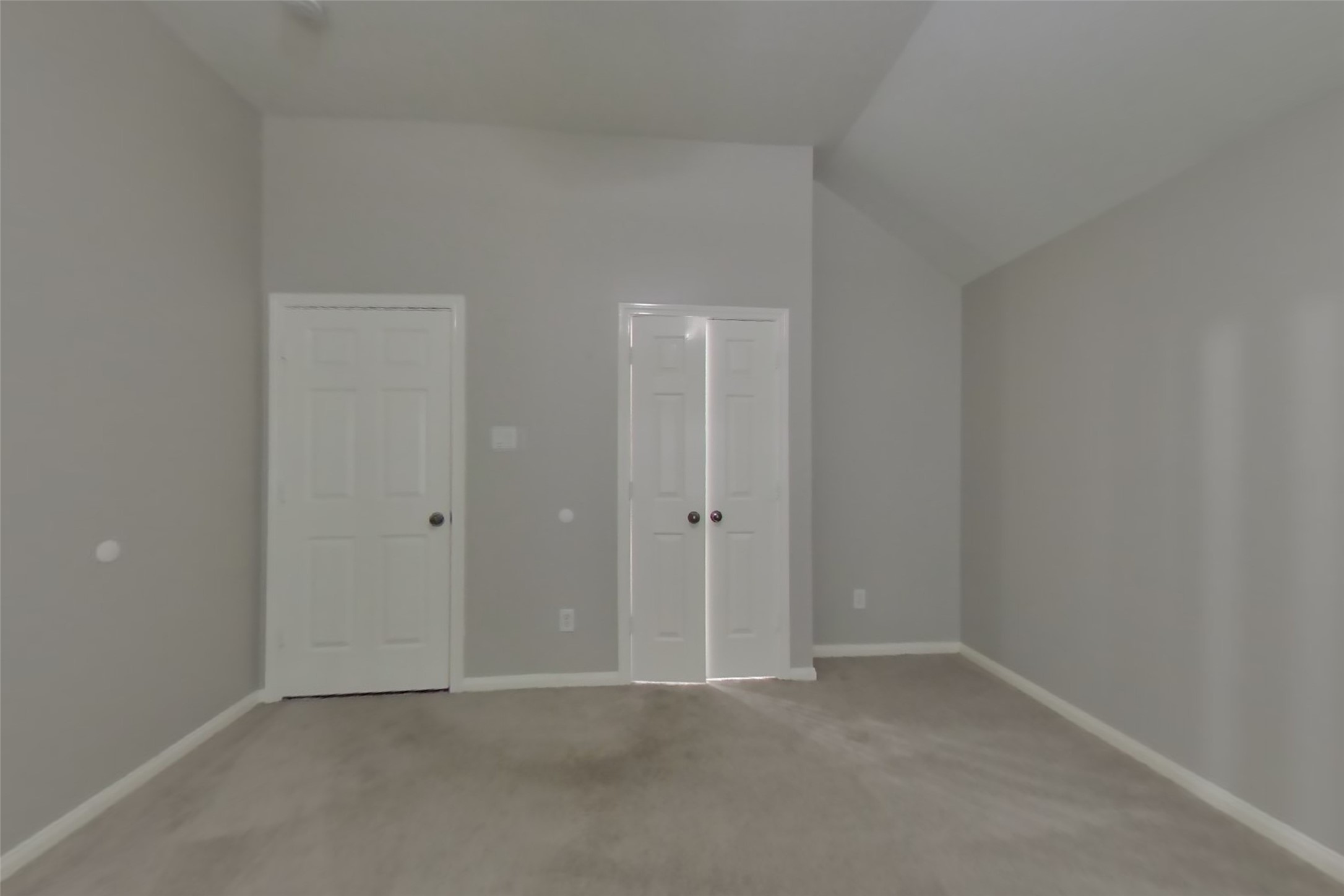 19235 Relay Road Property Photo 8