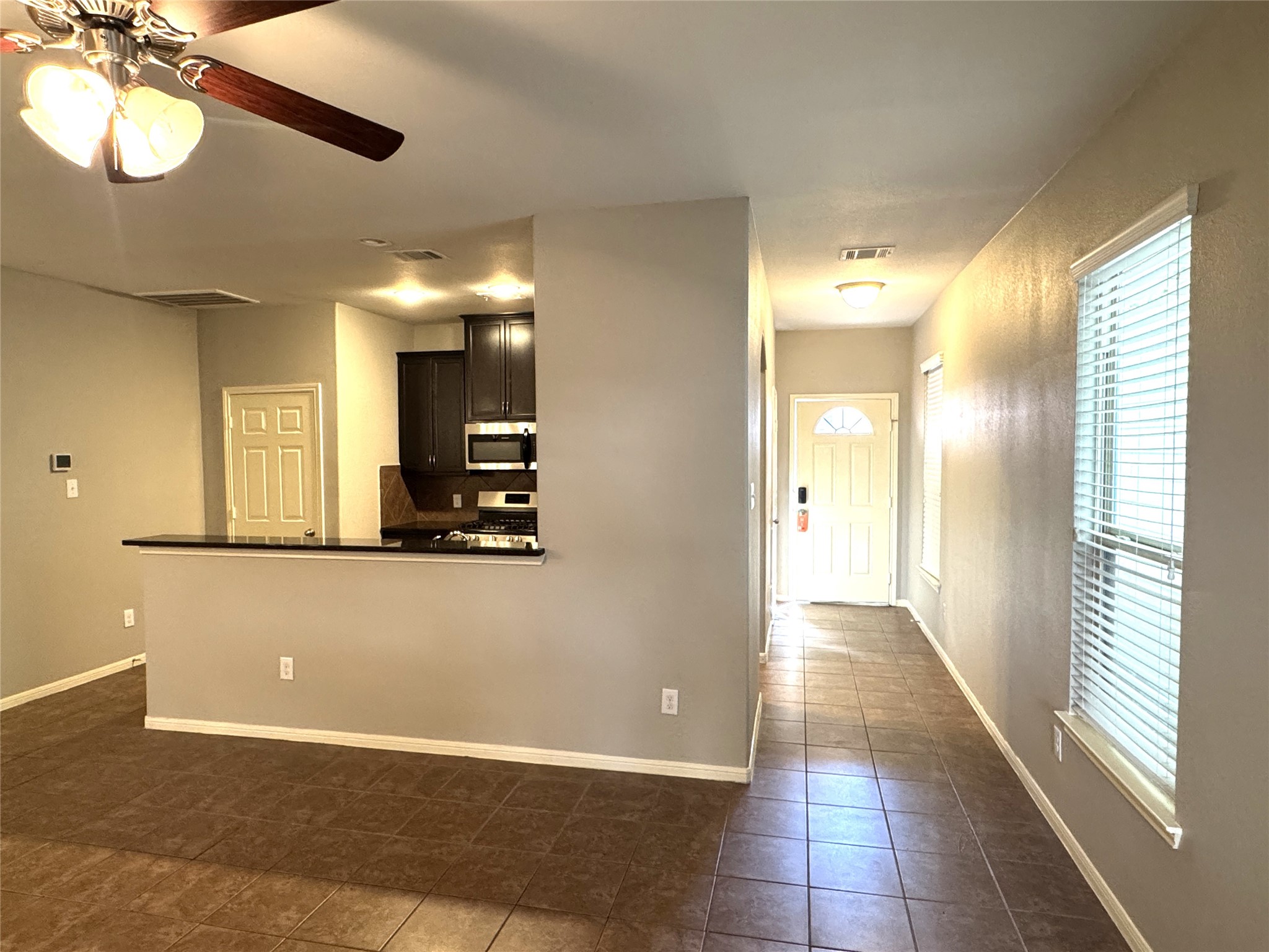13507 Vista De Oro Street Property Photo 3