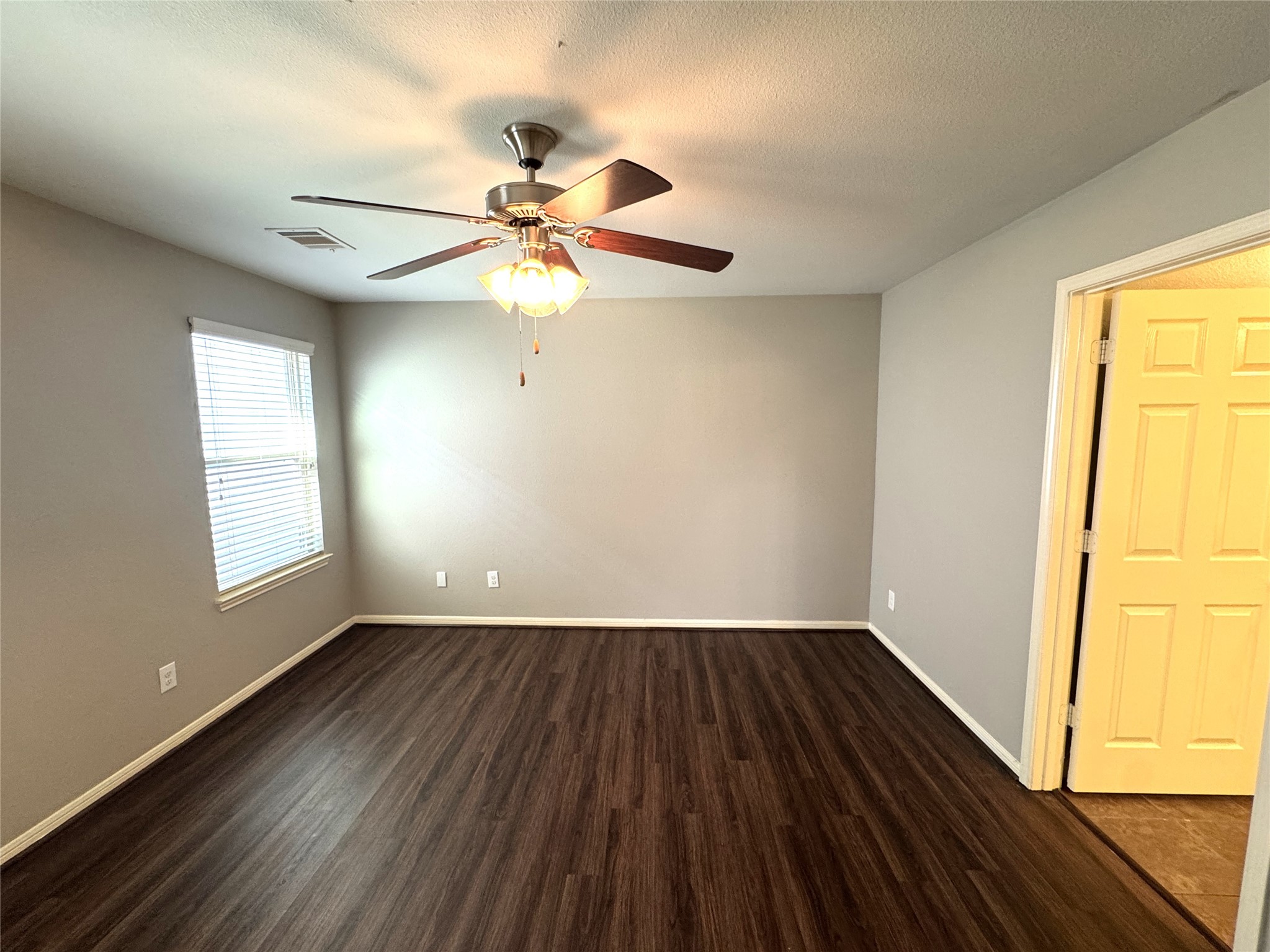 13507 Vista De Oro Street Property Photo 11