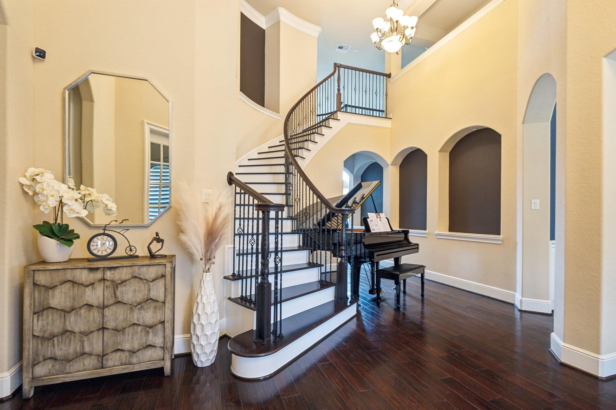 26310 Katy Springs Lane Property Photo 4