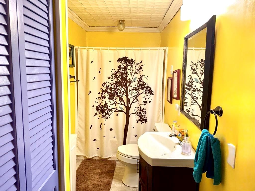 170 Crestwood Drive Property Photo 24
