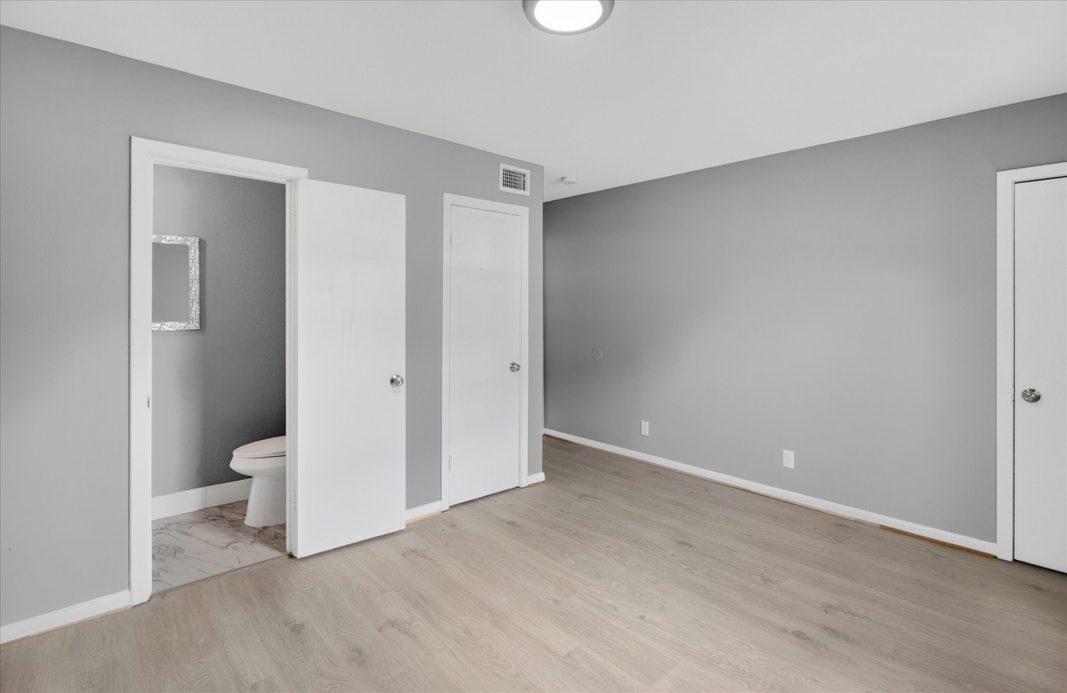 2114 Linden Creek Lane Property Photo 20