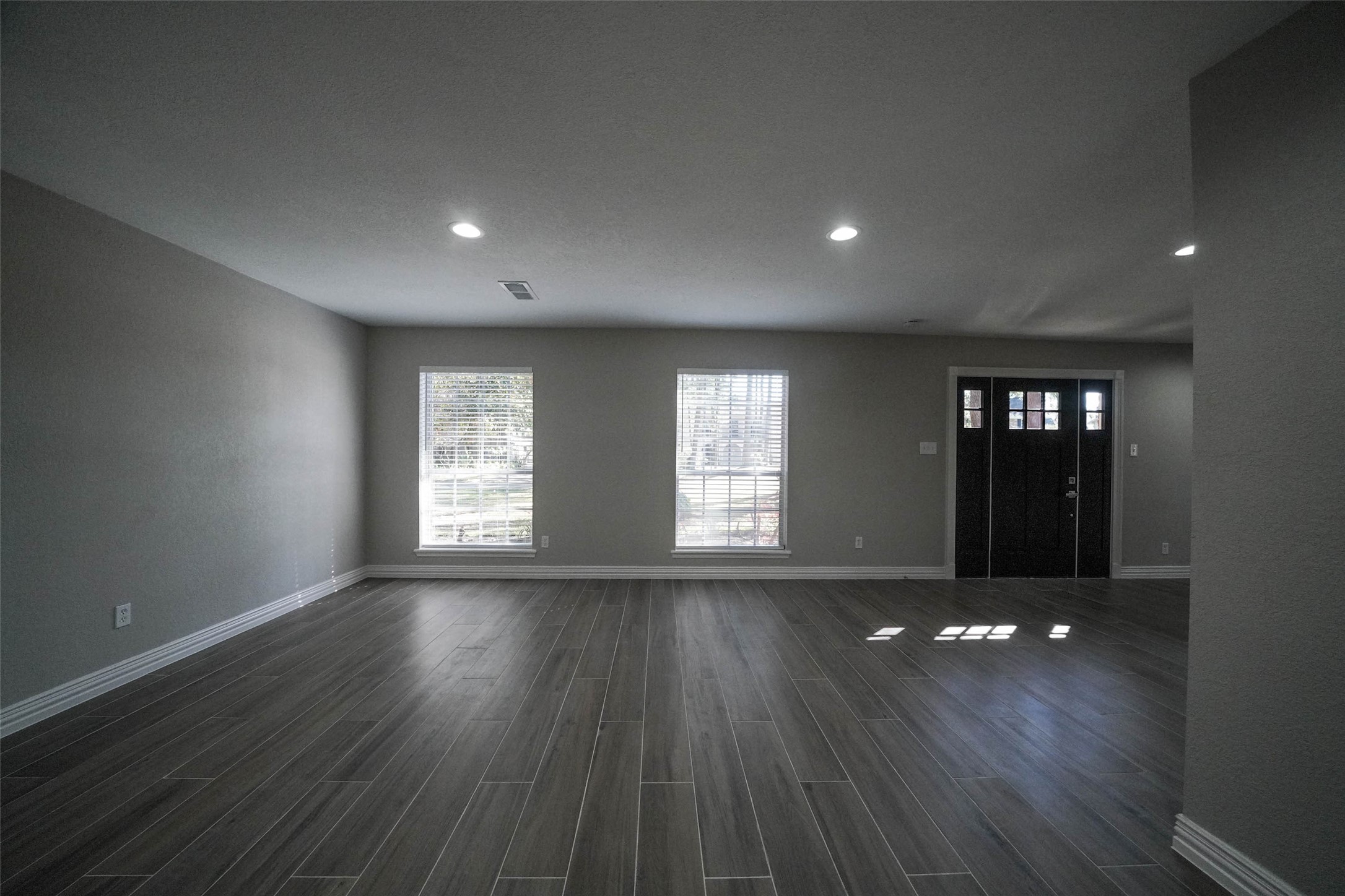 7818 Beaufort Drive Property Photo 10