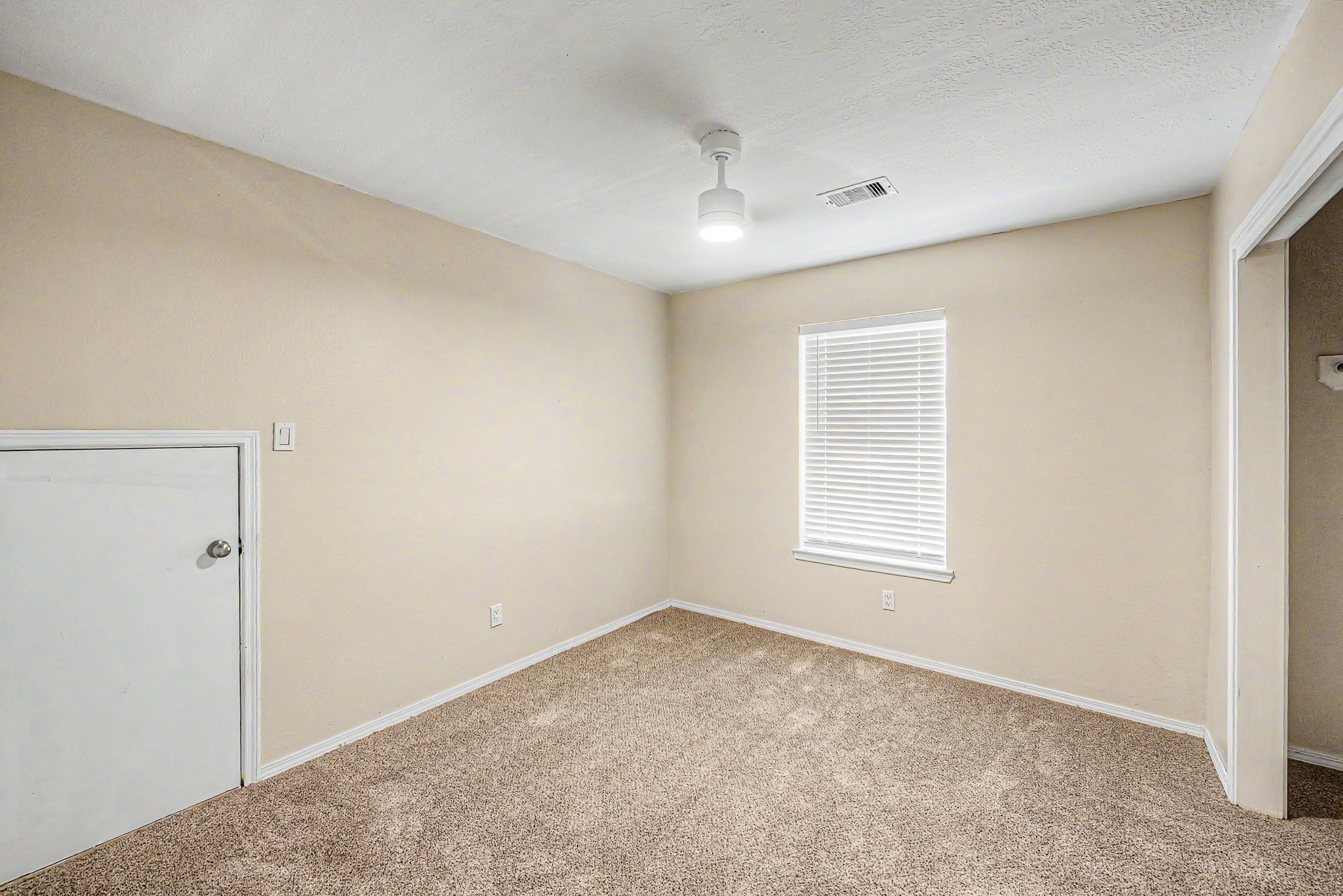 6375 Crossway Drive Property Photo 27