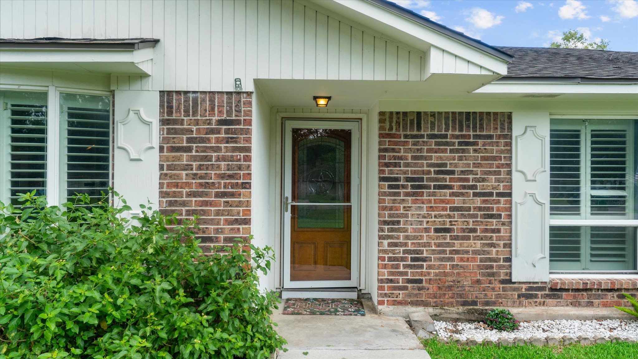 207 Woodway Court Property Photo 2