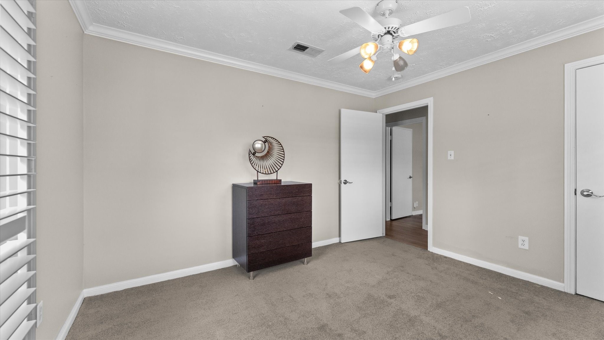 207 Woodway Court Property Photo 26