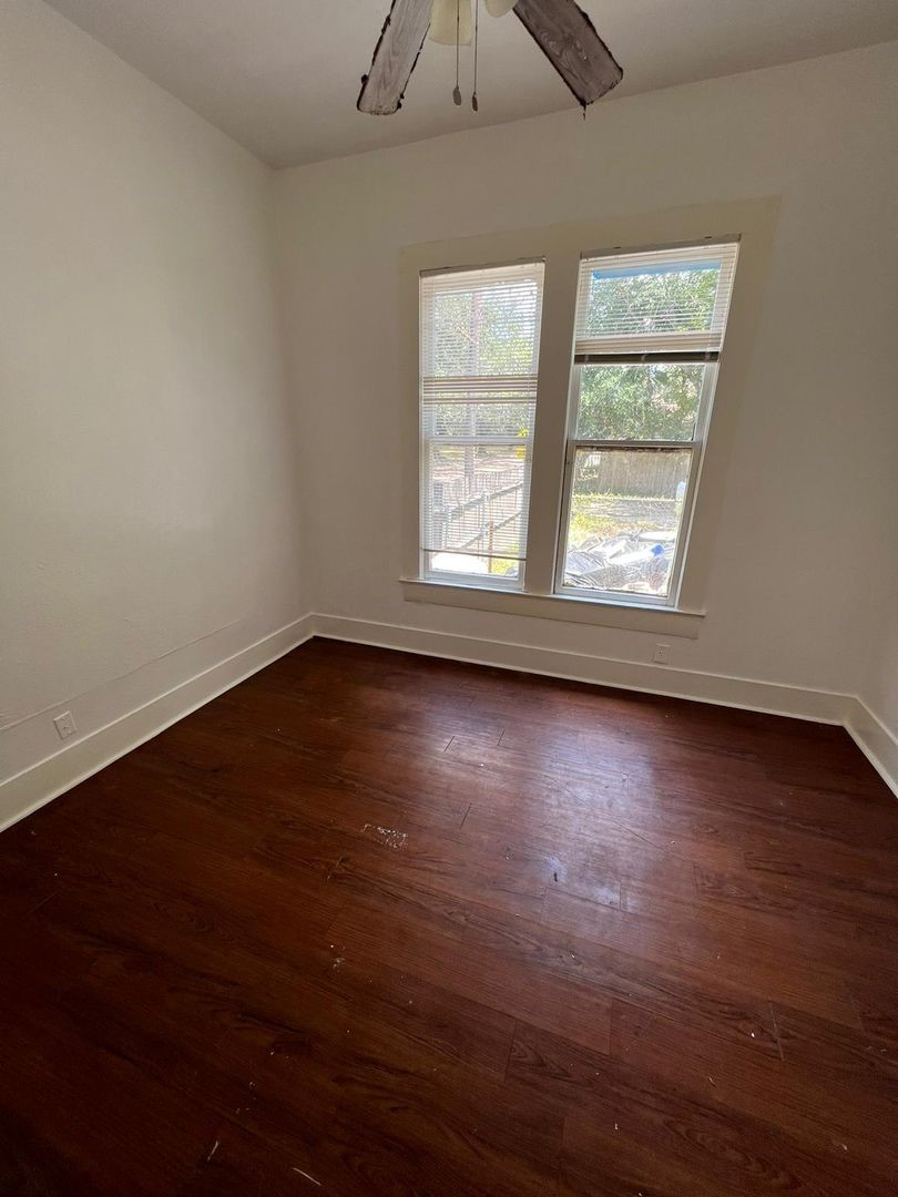 4135 Highland Avenue Property Photo 2