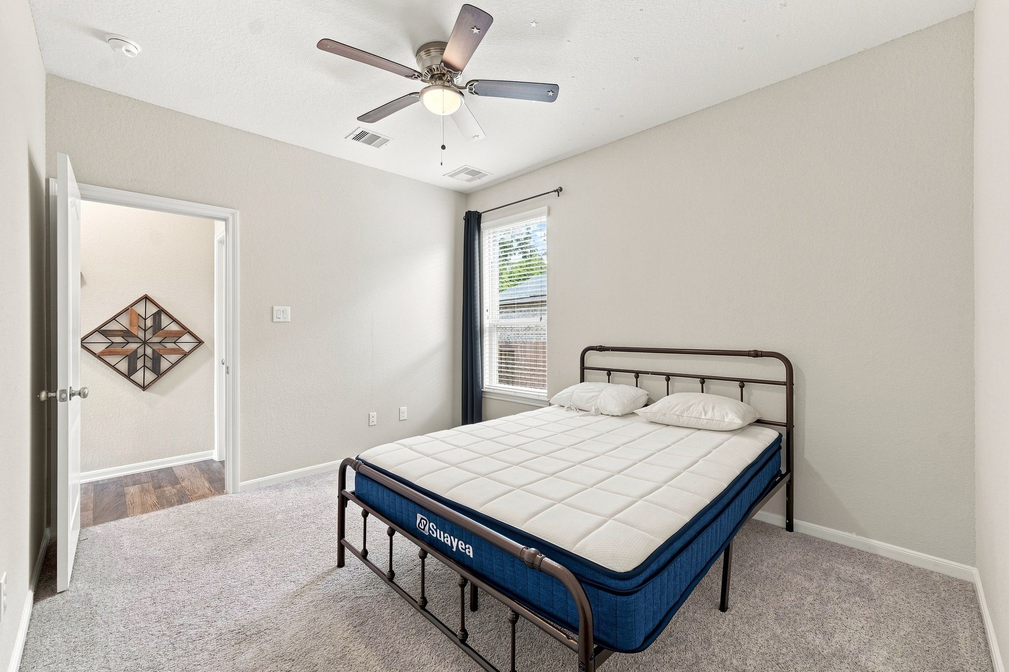 148 Cobble Medley Court Property Photo 31