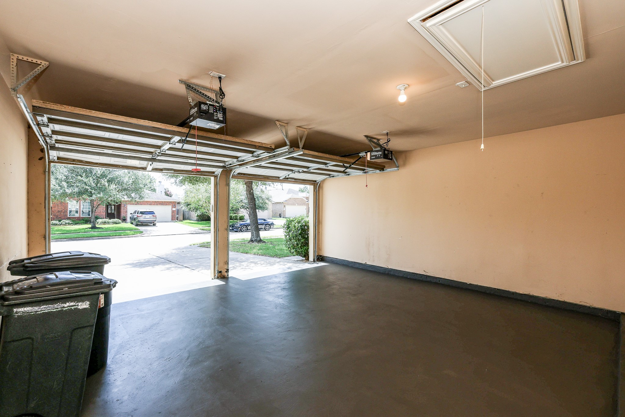 9426 Edgeloch Drive Property Photo 19