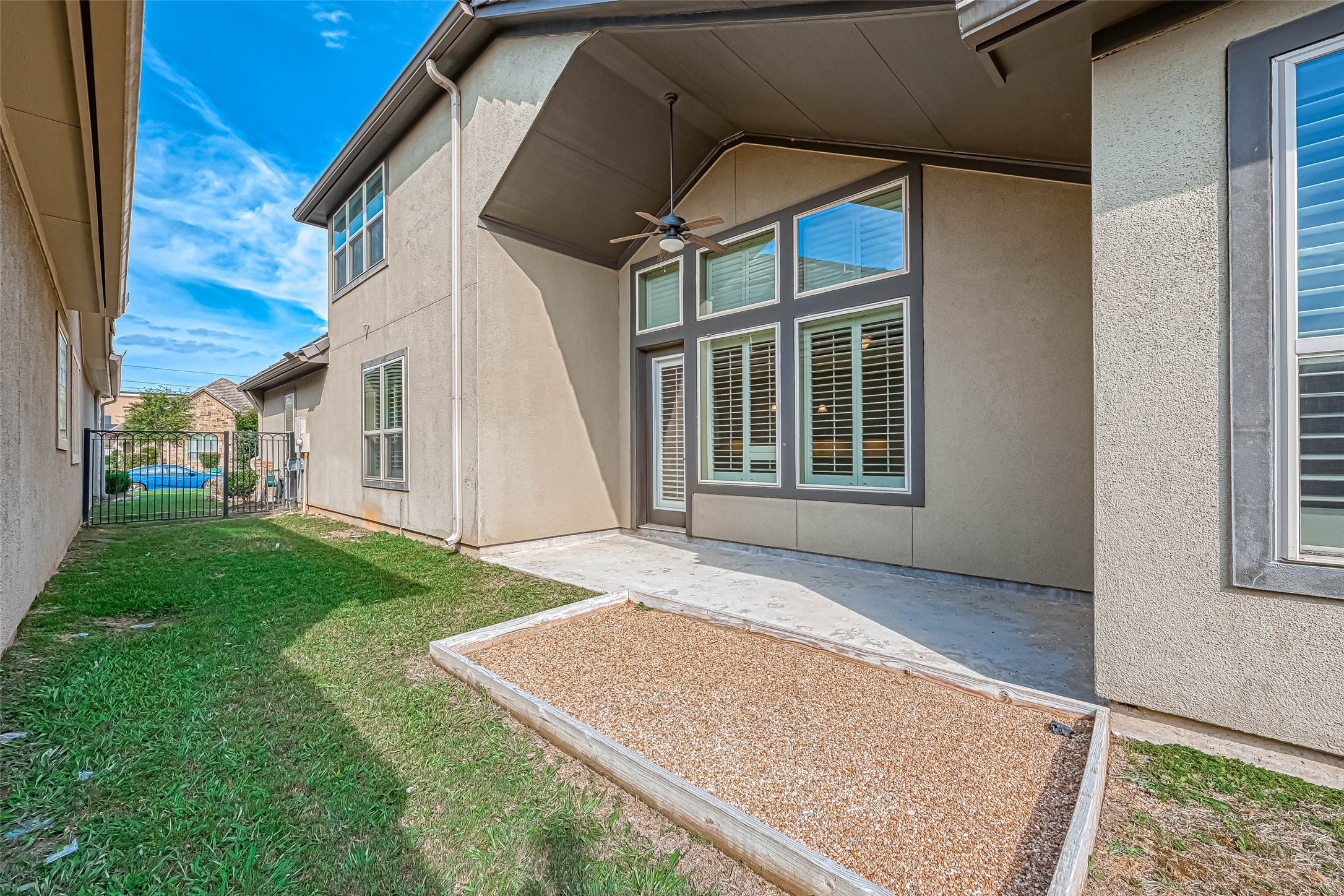 5014 Fairford Drive Property Photo 31