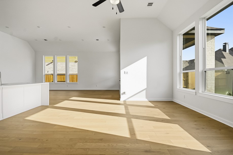 8830 Antelope Canyon Way Property Photo 6