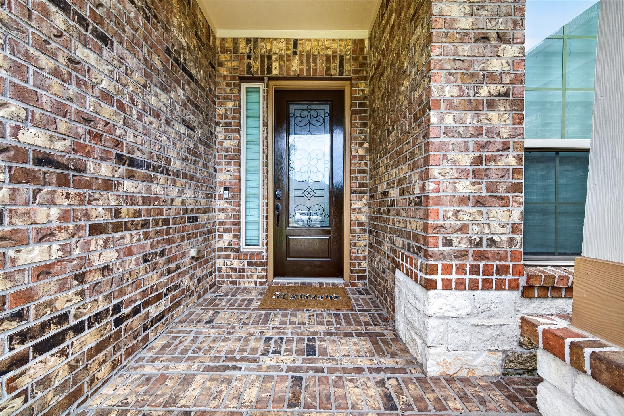 25331 Celtic Terrace Drive Property Photo 4