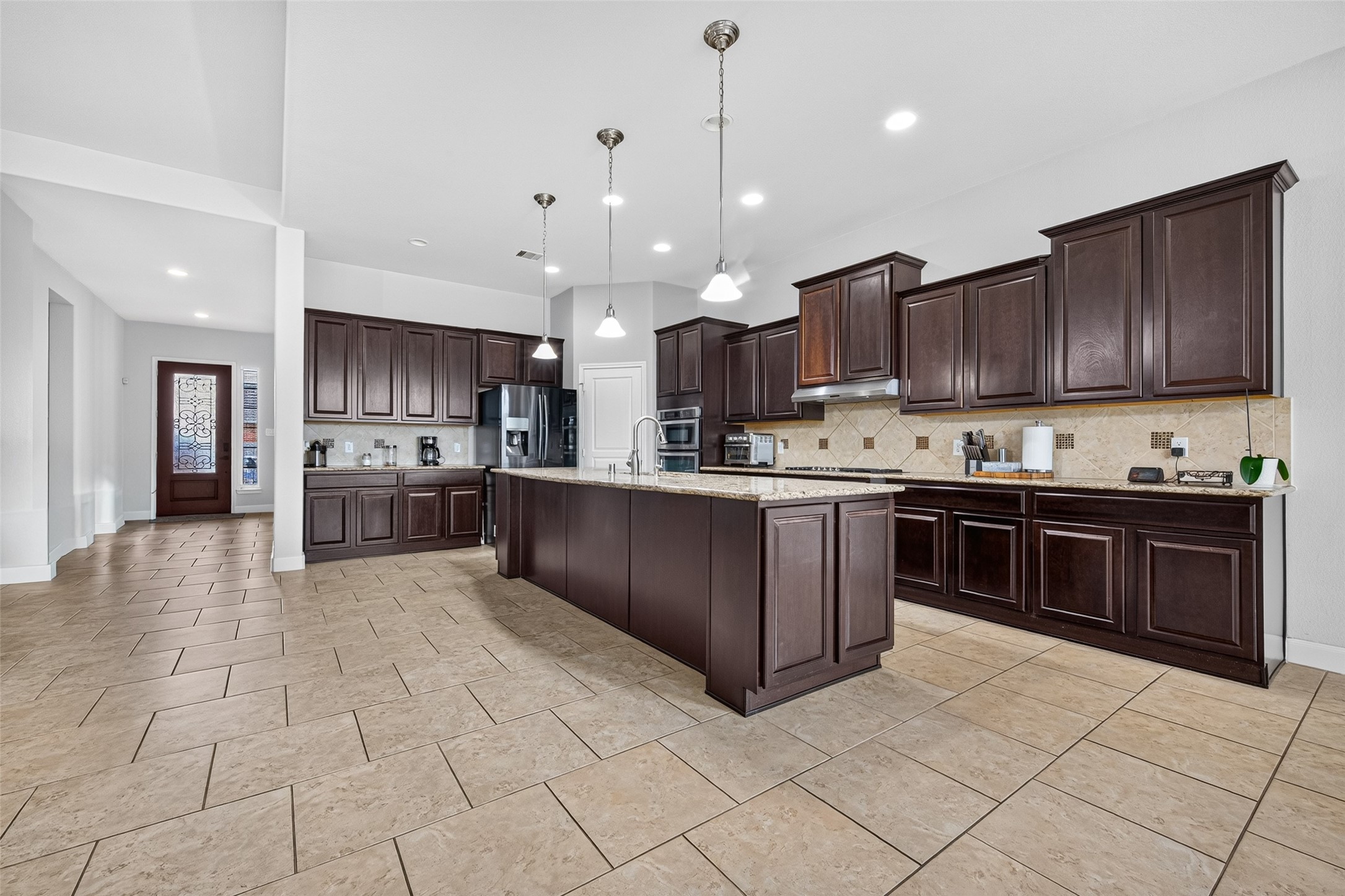 25331 Celtic Terrace Drive Property Photo 10