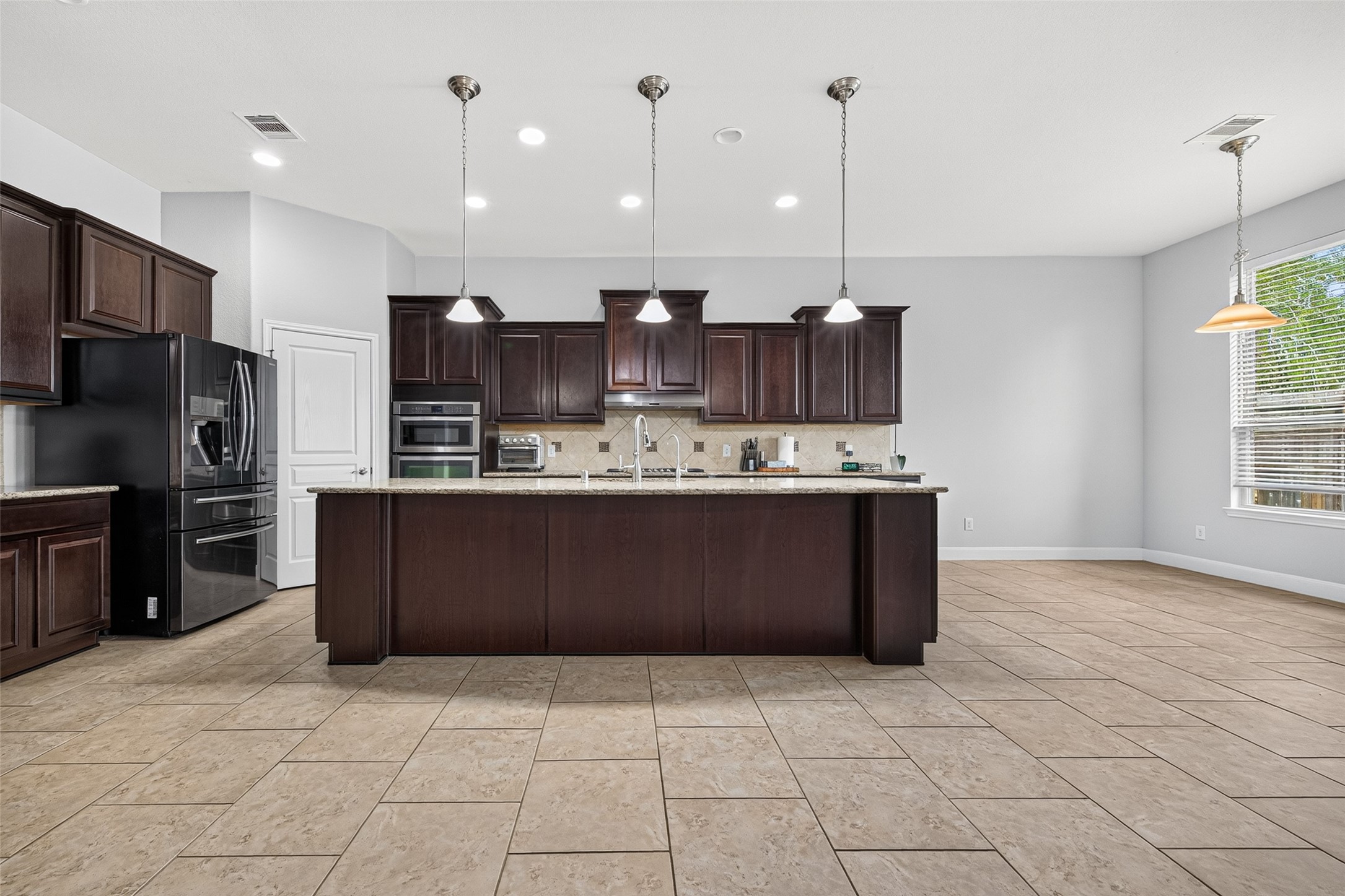 25331 Celtic Terrace Drive Property Photo 12