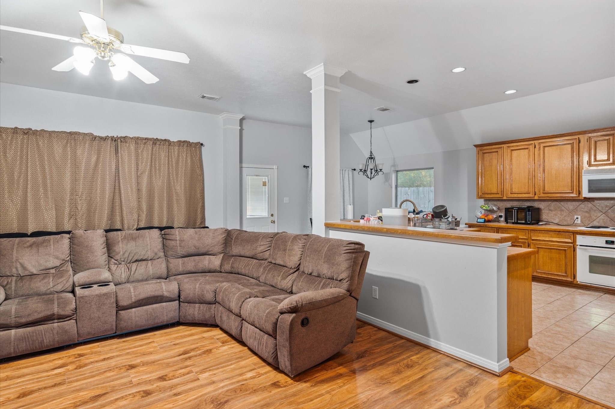 5806 Windy Knoll Lane Property Photo 12