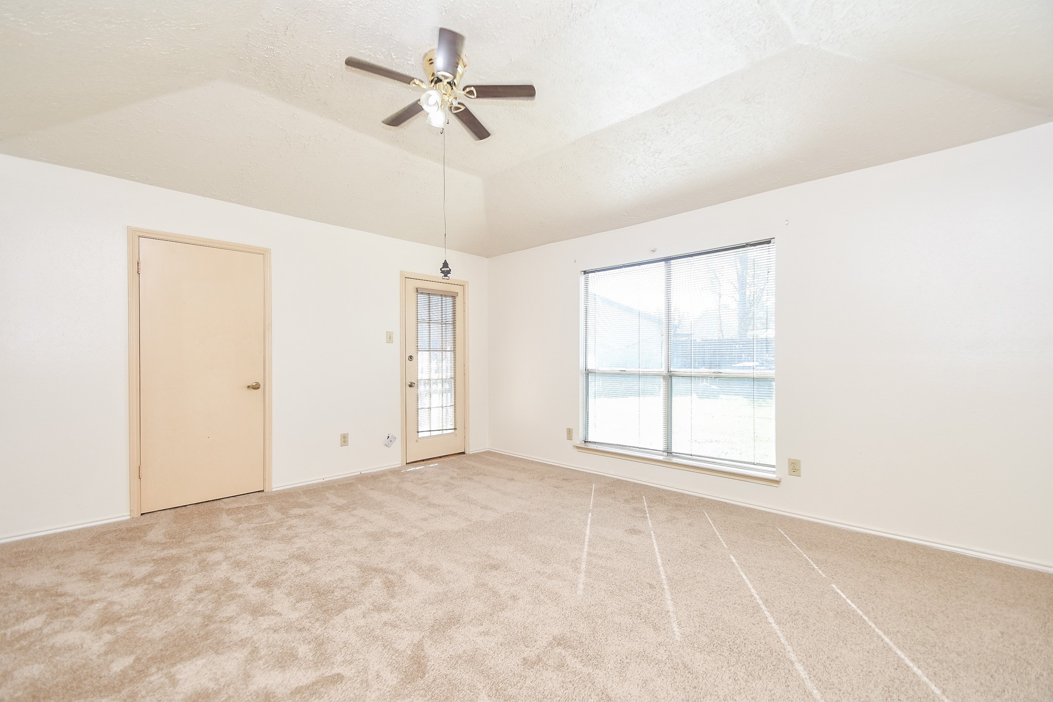 1478 Willow Wisp Drive Property Photo 3