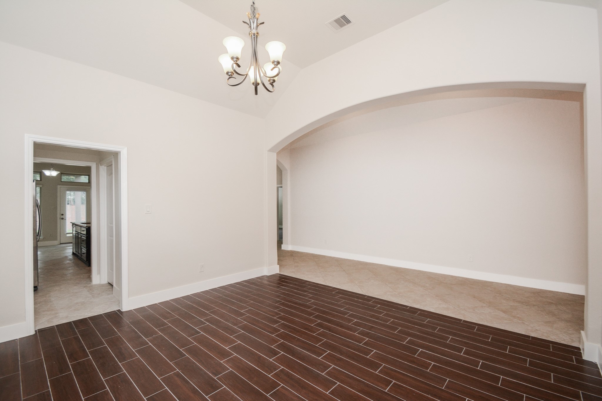 2511 Mountain Sage Drive Property Photo 10