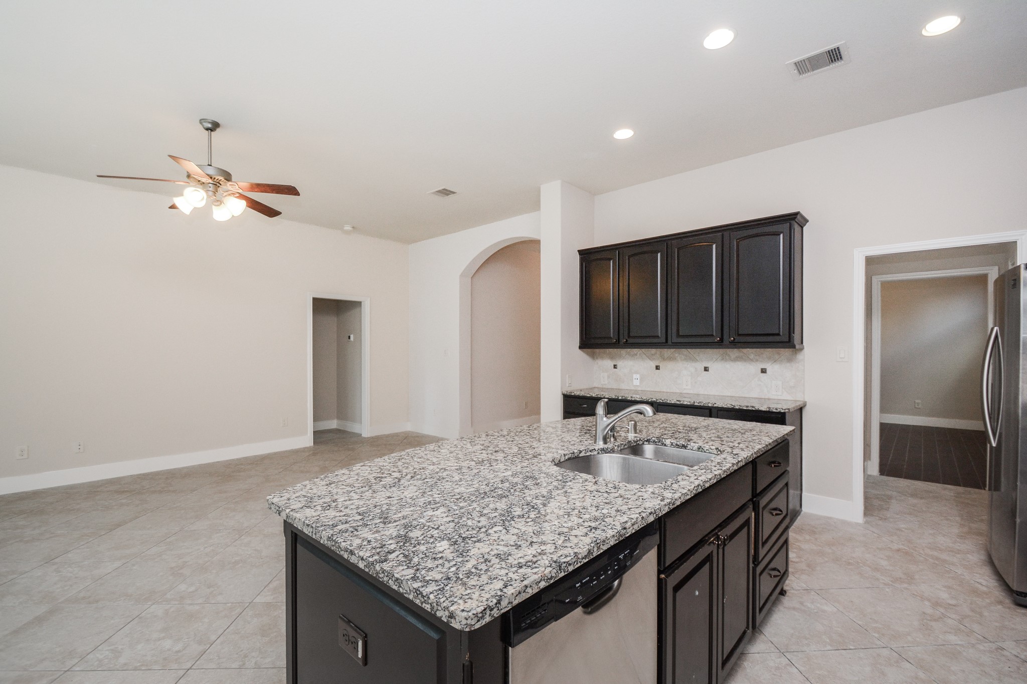 2511 Mountain Sage Drive Property Photo 16