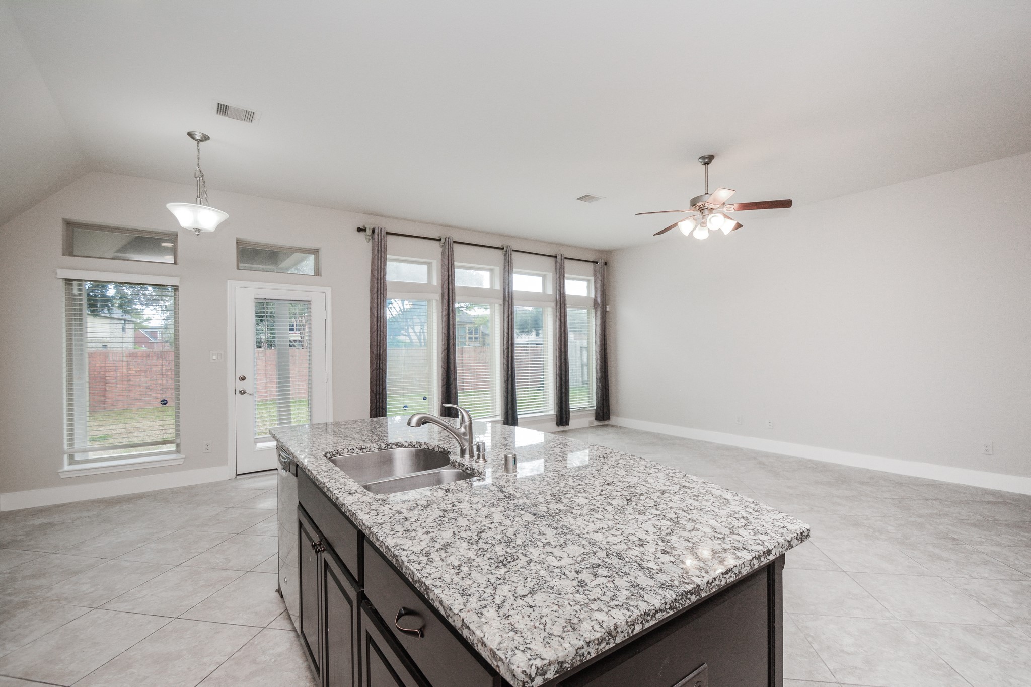2511 Mountain Sage Drive Property Photo 19