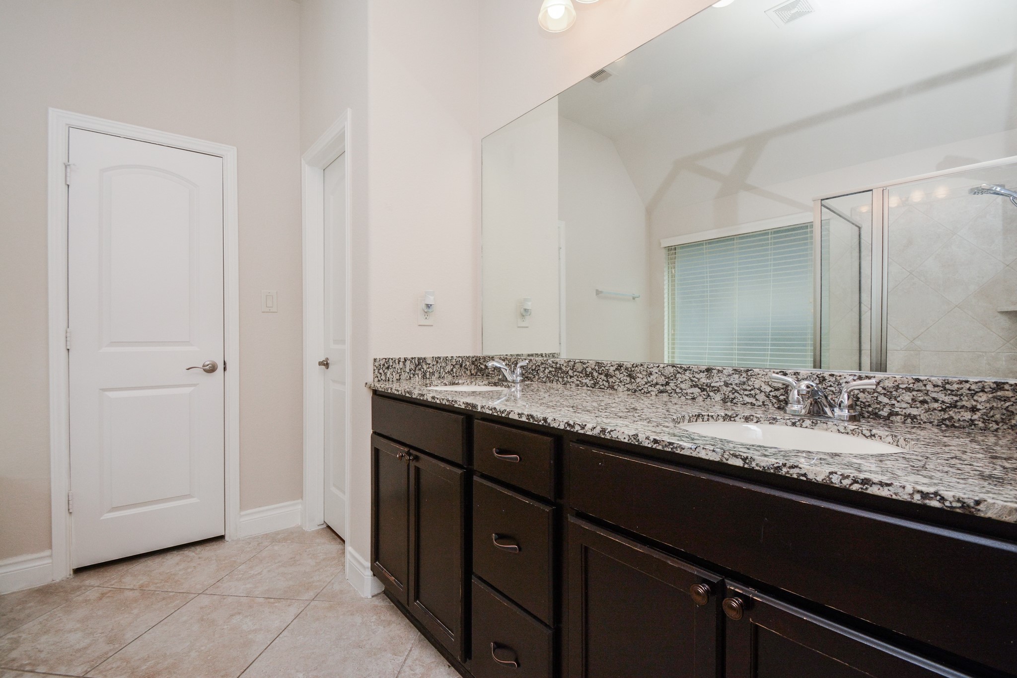 2511 Mountain Sage Drive Property Photo 33