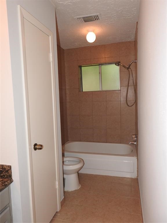 19902 Bishops Gate Lane Property Photo 10