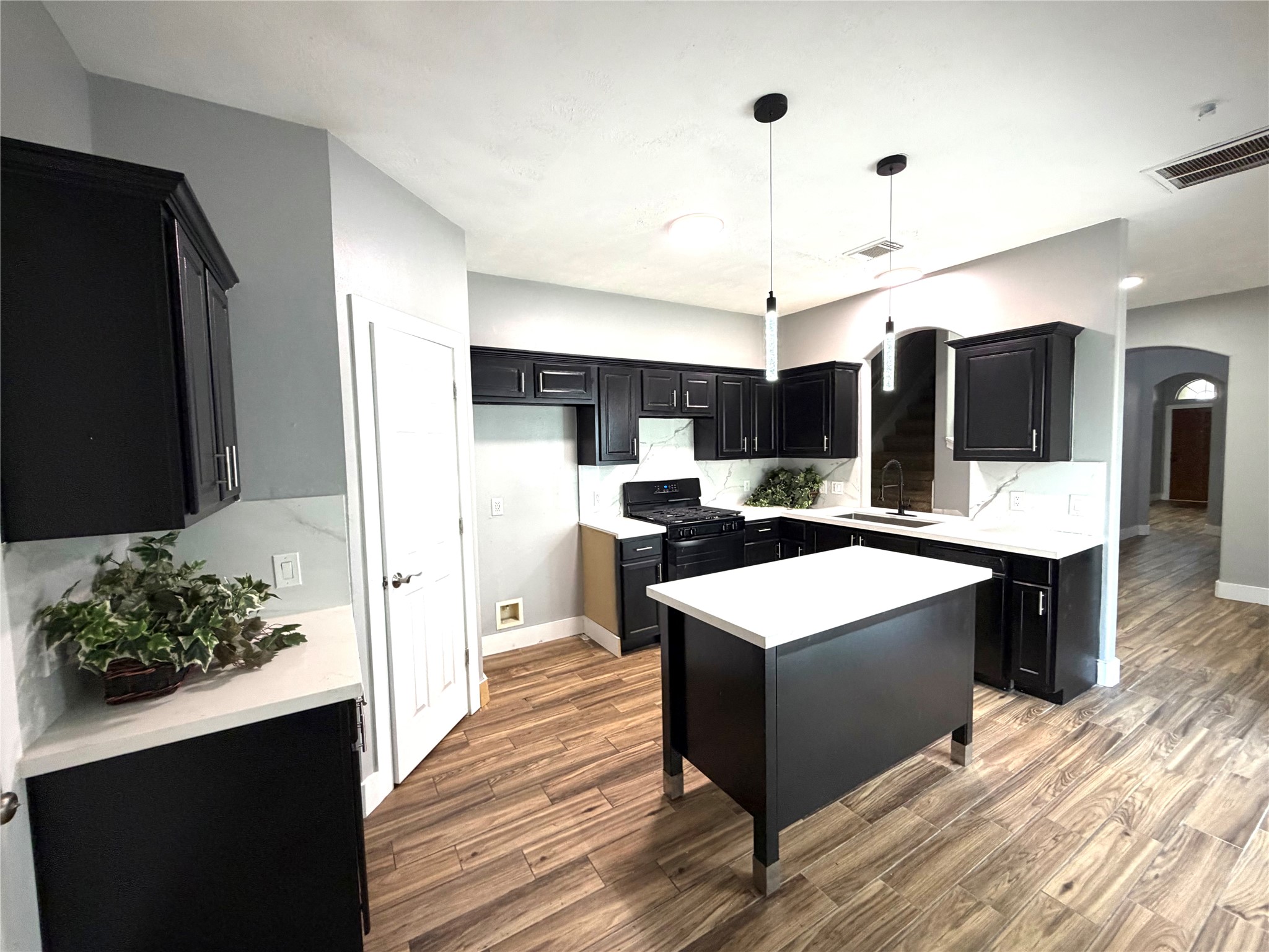 4707 Cashel Circle C Property Photo 15
