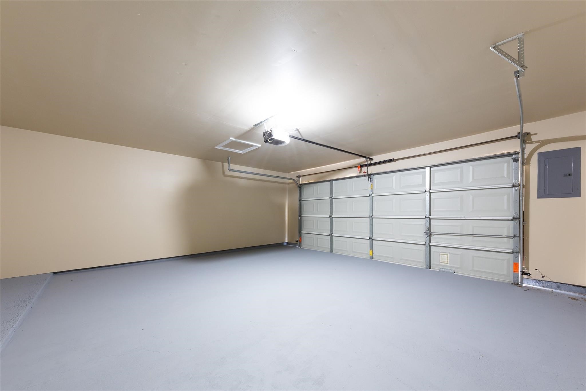 4707 Cashel Circle C Property Photo 18