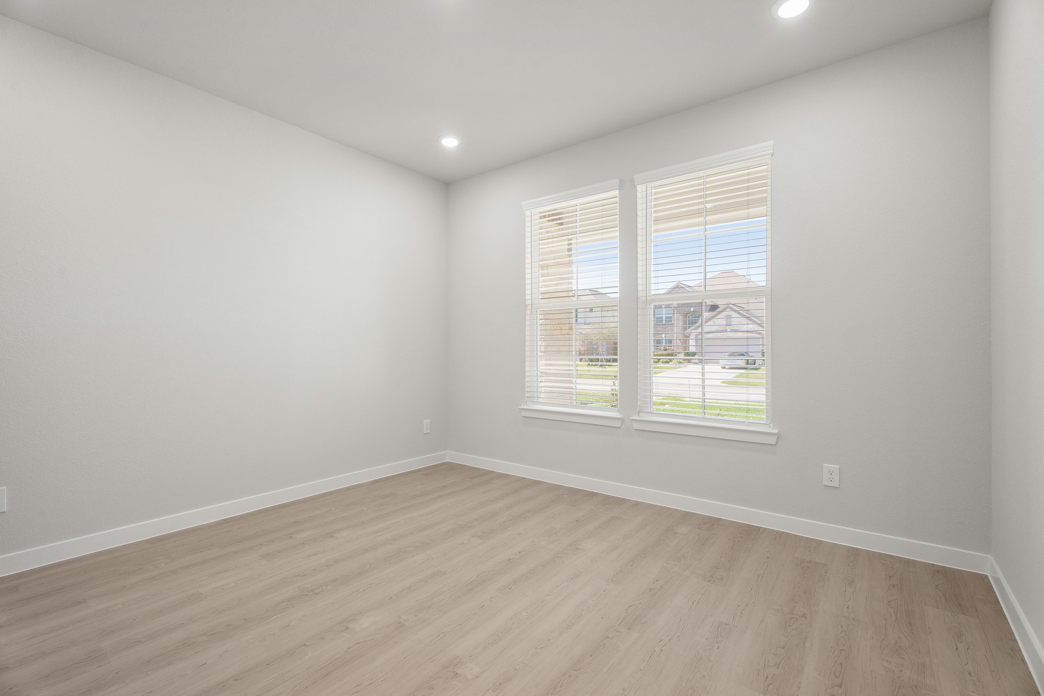 13214 Anchor Bay Drive Property Photo 12